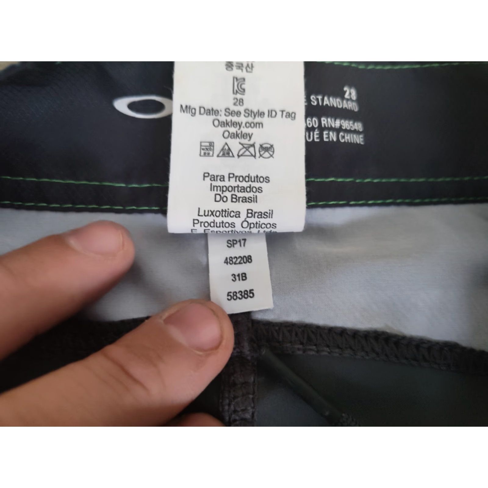 Oakley Oakley Board Shorts Mens 28 Neon Green Black Tropical Drawstring 10" inseam Size US 28 / EU 44 - 7 Thumbnail