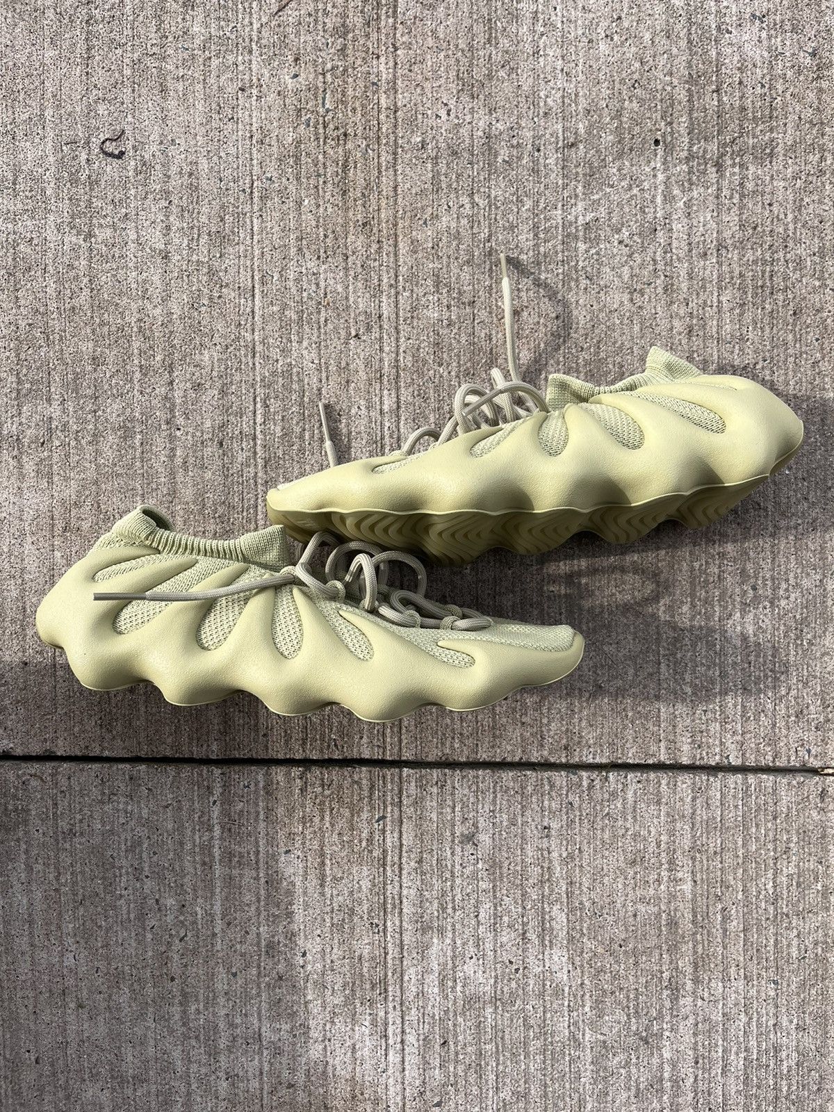Kanye West × Yeezy YZY 450 RESIN Size US 11.5 / EU 44-45 - 3 Thumbnail