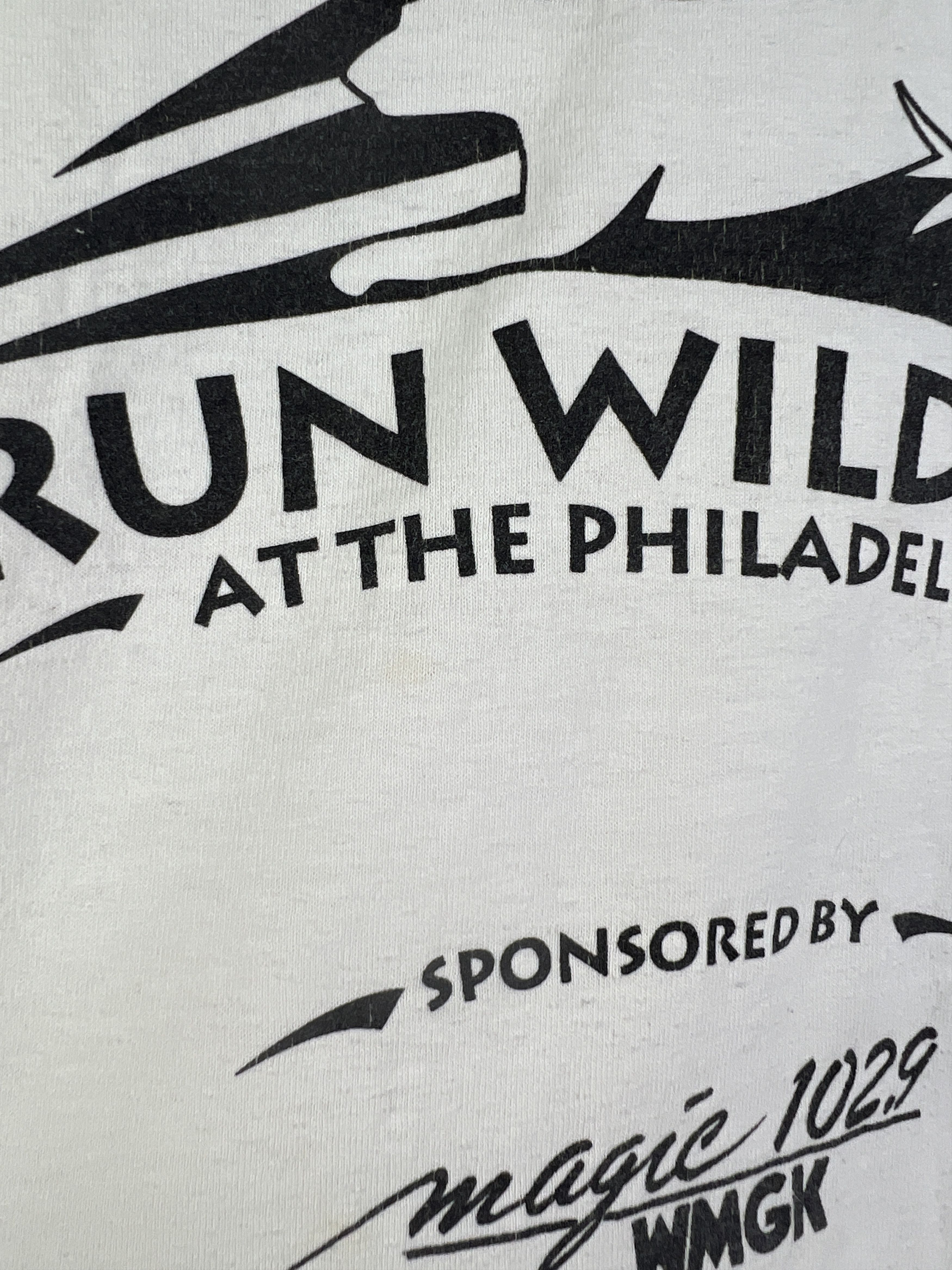 Vintage No.5043 VTG 90s Philadelphia Zoo Run Wild Graphic Tee (XL) Size US XL / EU 56 / 4 - 5 Thumbnail