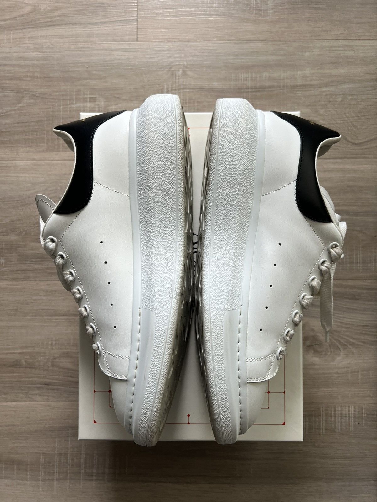 Alexander McQueen Alexander McQueen Oversized Low Top Sneakers Size US 12 / EU 45 - 2 Thumbnail