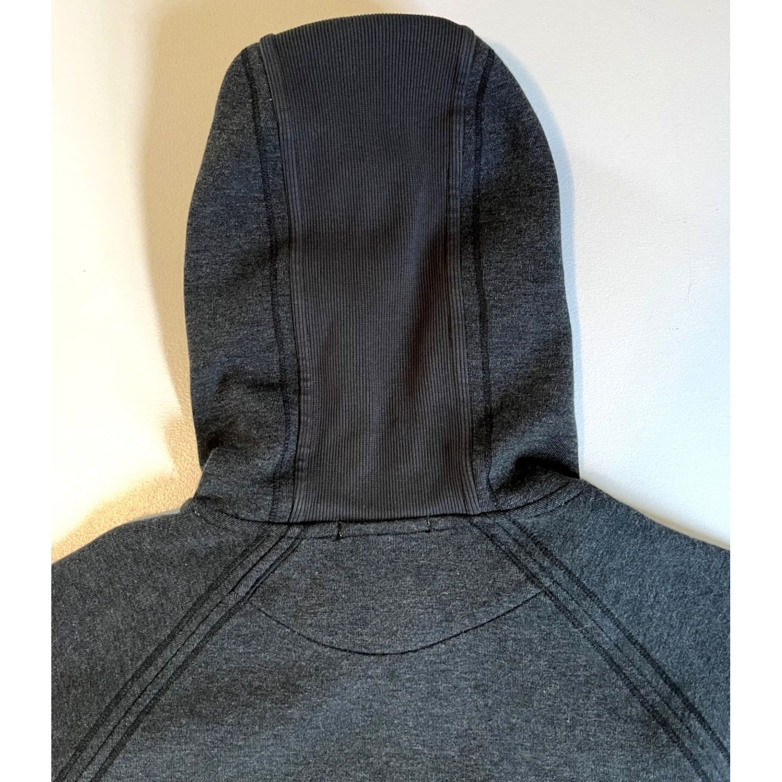Rhone Rhone Heritage Midweight Hoodie Men’s Heather Gray Sz M Hoodie Size US M / EU 48-50 / 2 - 5 Thumbnail