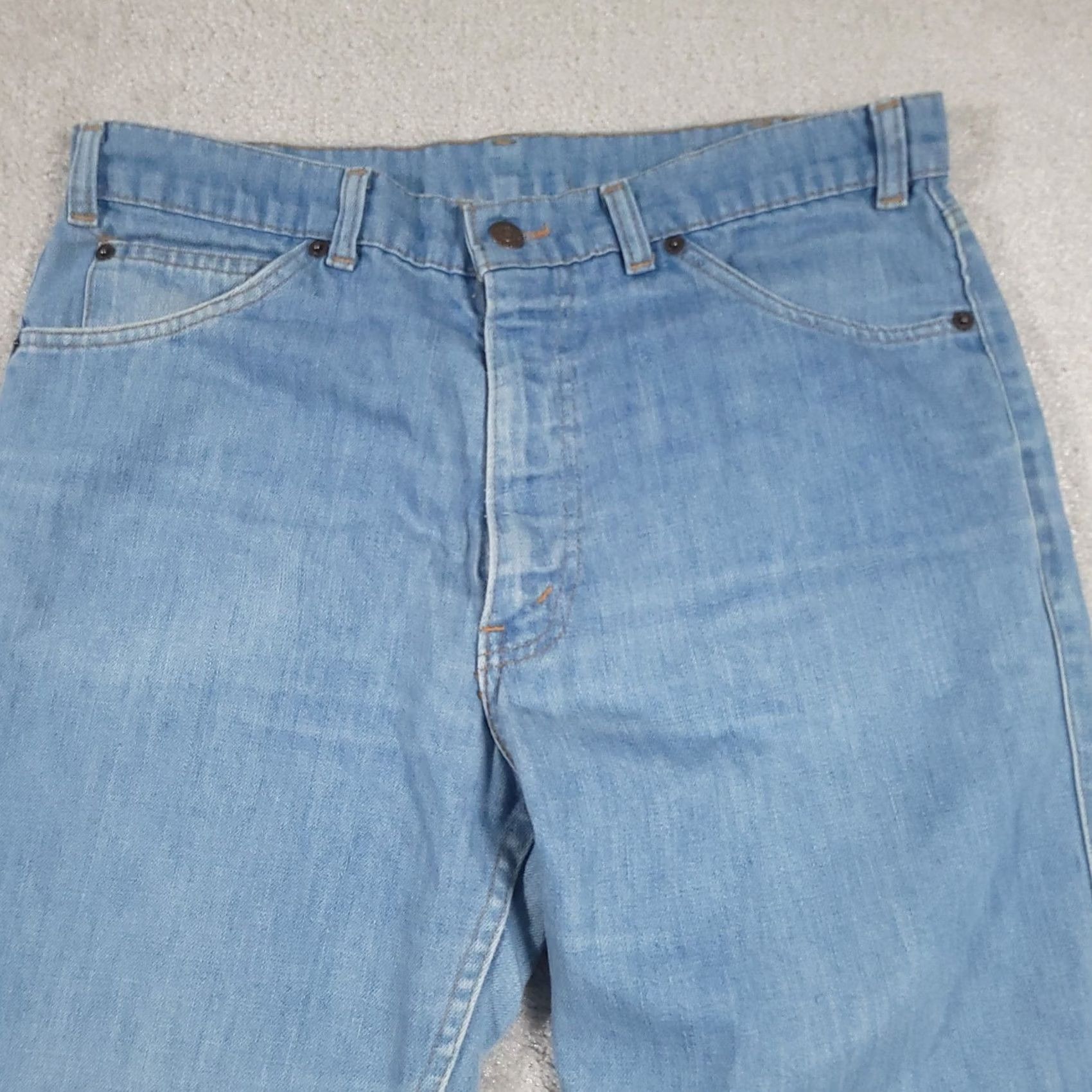 Levi's VINTAGE Levi's 22247 Jeans Mens 34x29 Blue Denim Talon Zipper Straight USA 80s Size US 34 / EU 50 - 3 Thumbnail
