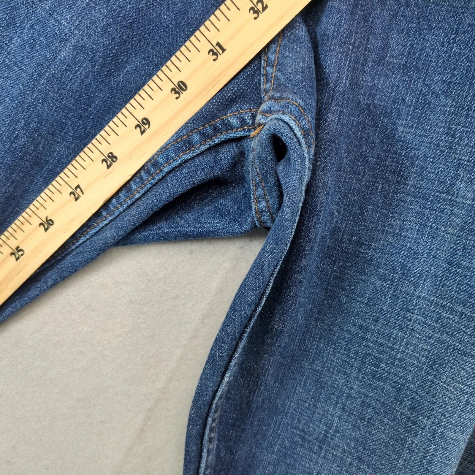 Tommy Hilfiger Tommy Hilfiger Freedom Jeans Men's 42x32 Wide Straight Leg Size US 42 / EU 58 - 4 Thumbnail