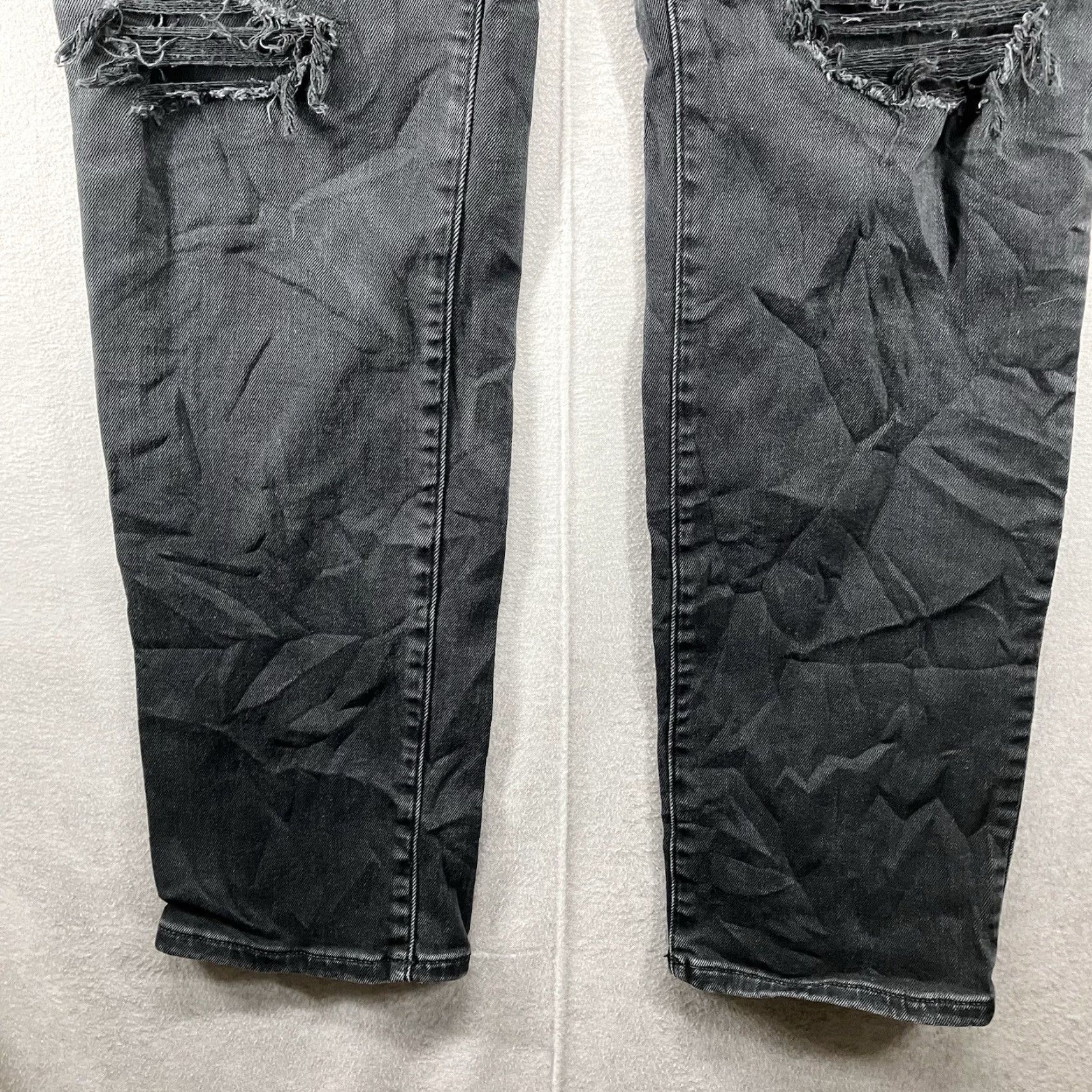 American Eagle Outfitters American Eagle Flex Jeans Black Slim Straight 32x28 Distressed Mid-Rise Mens Size US 32 / EU 48 - 5 Thumbnail
