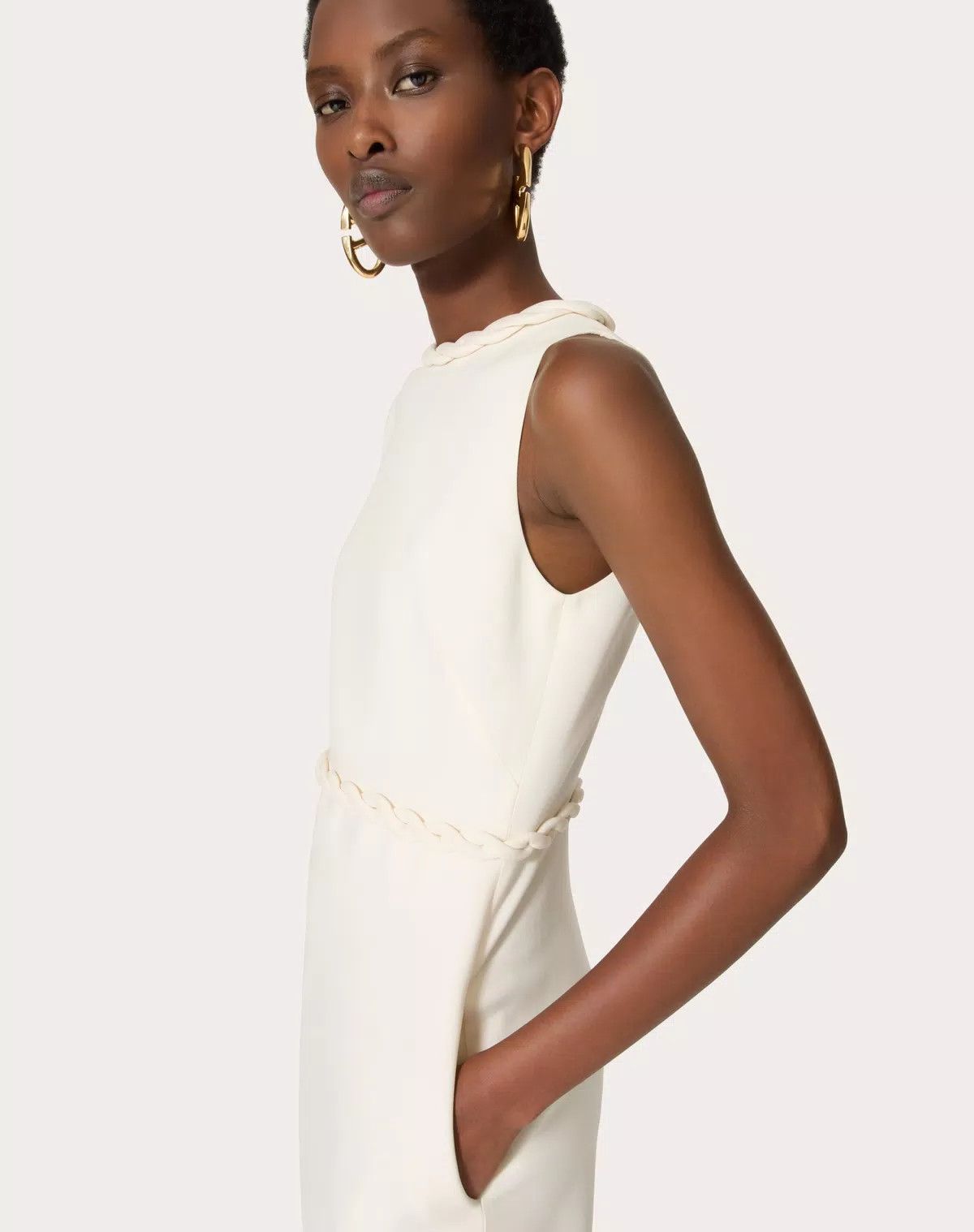 Valentino o1s1wg110426 Crepe Couture Short Dress in Ivory Size XS / US 0-2 / IT 36-38 - 5 Thumbnail