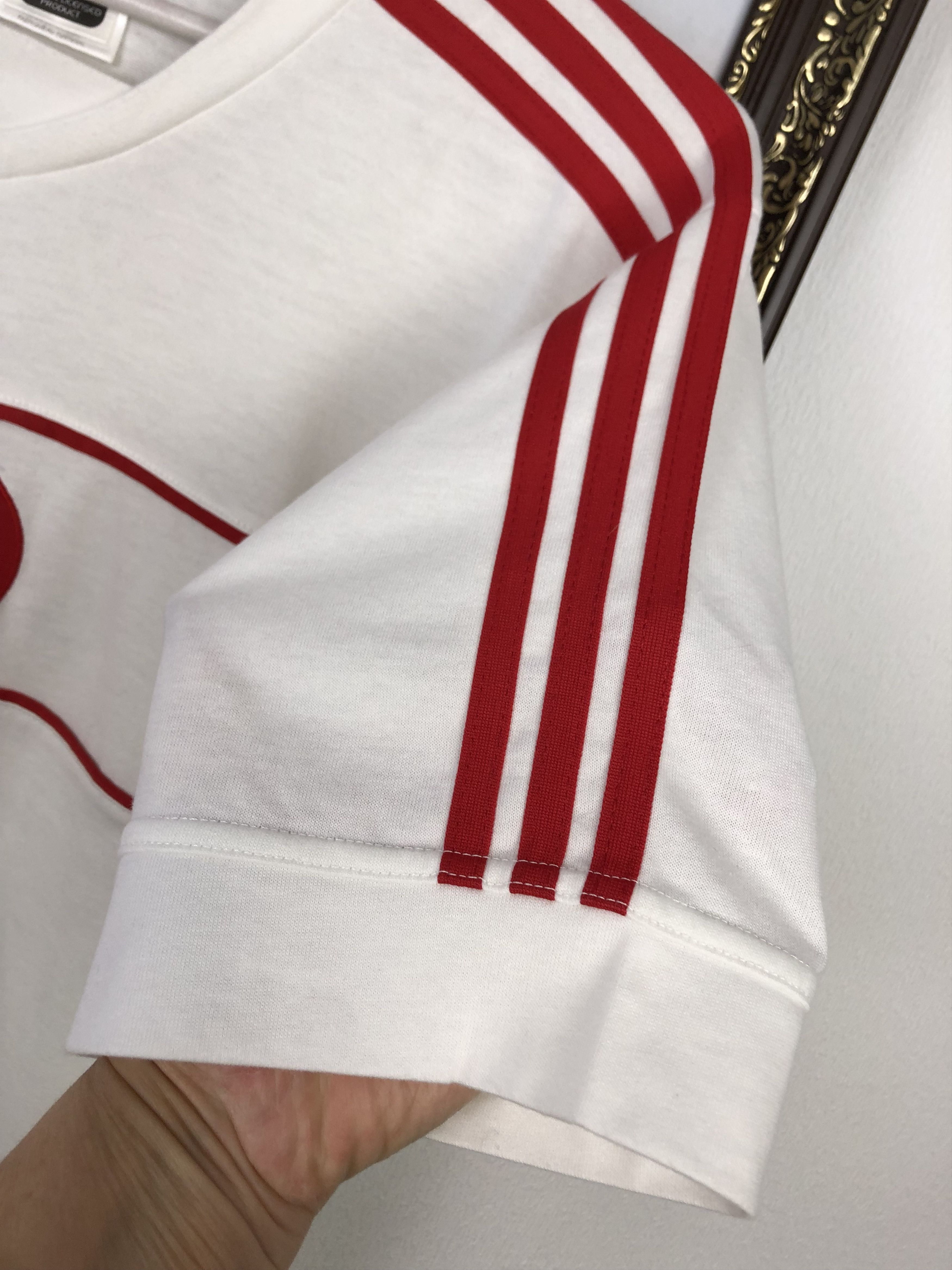 Adidas Vintage Adidas Japan Football Shirt World Cup Soccer Jersey Size US L / EU 52-54 / 3 - 5 Thumbnail