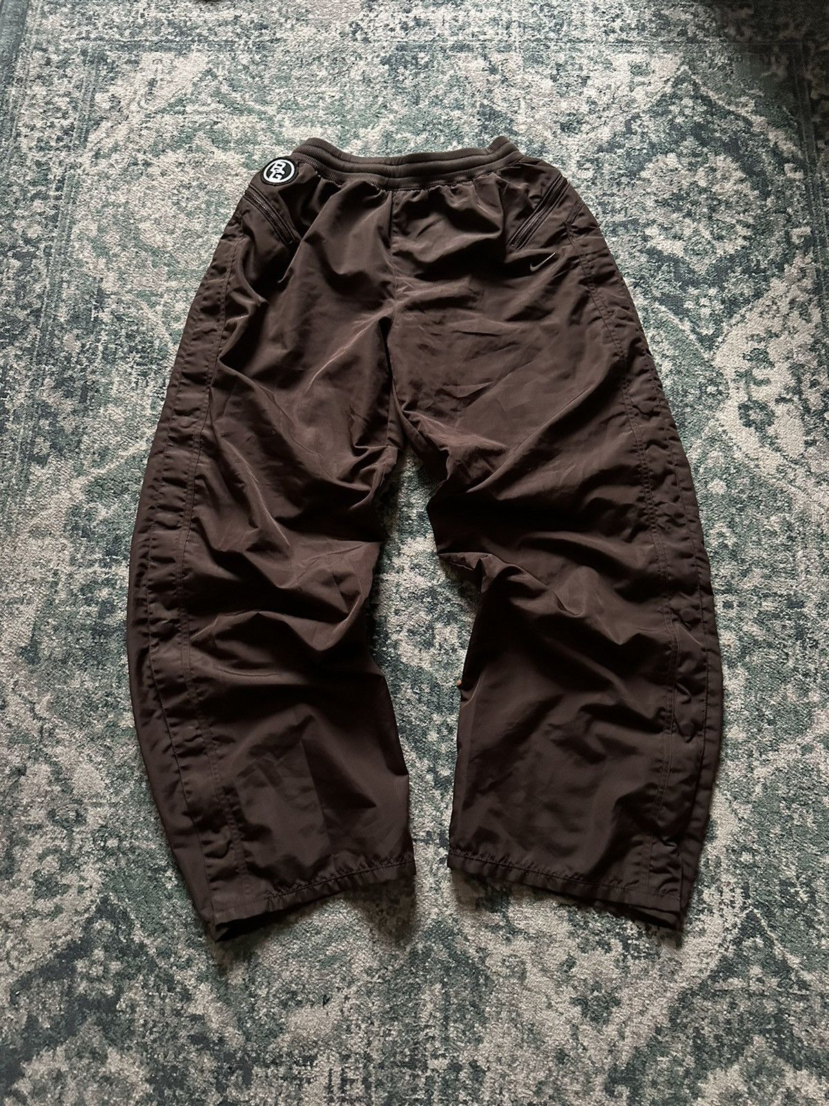 Nike VINTAGE NIKE CRAZY JAPANESE STYLE NYLON TRACK PANTS M Size US 32 / EU 48 - 1 Thumbnail