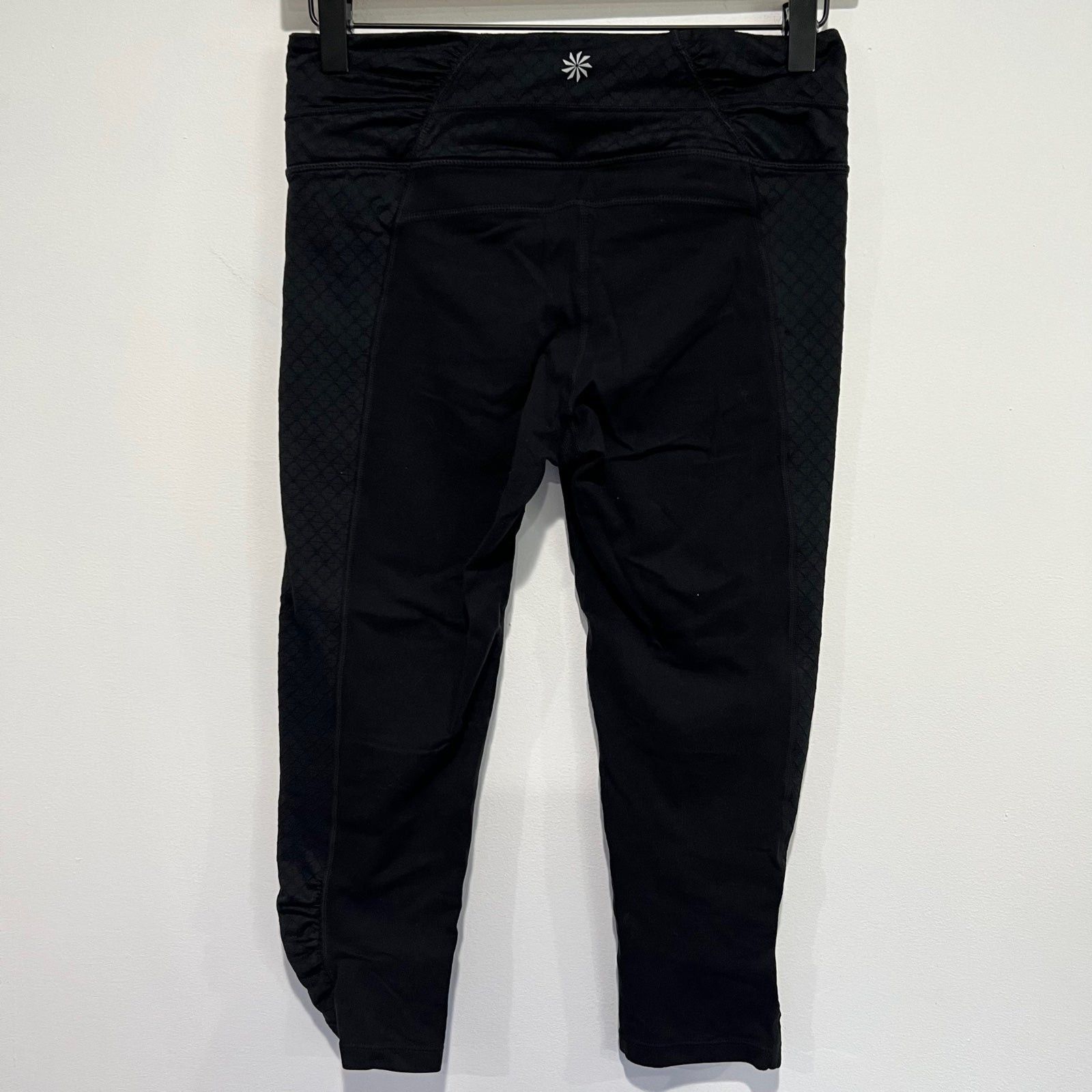 Athleta Athleta Black Cropped Leggings Size Small Size 27" / US 4 / IT 40 - 6 Thumbnail