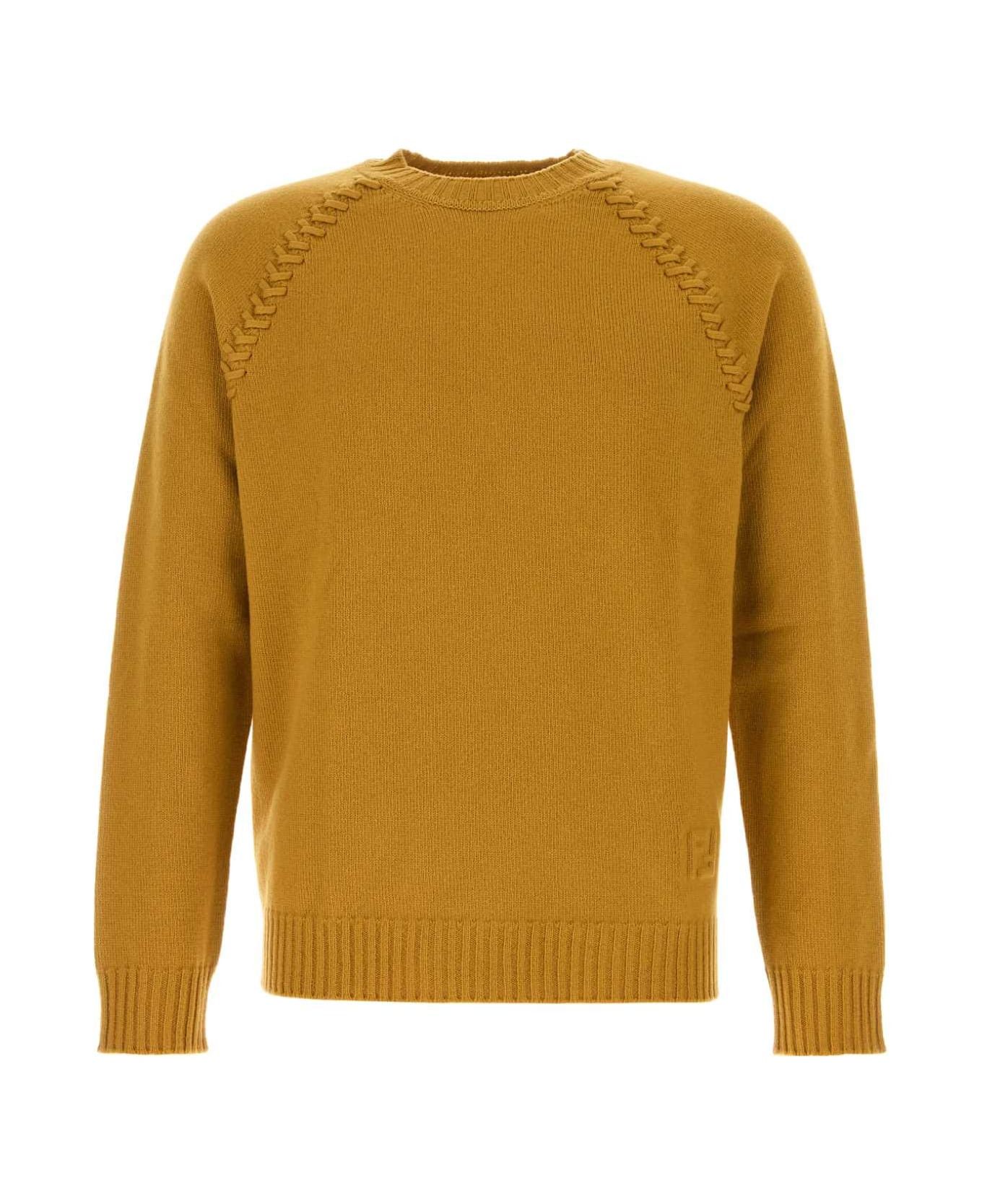 Fendi o1s1wg110226 Jumper in Mustard Size US XL / EU 56 / 4 - 1 Thumbnail