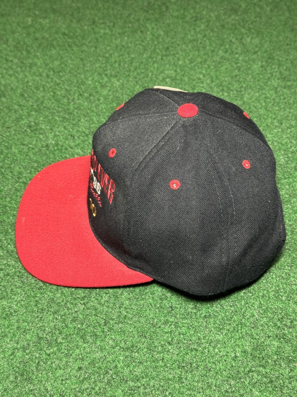 Vintage Vintage Chicago Bulls Record 90s NBA Jordan Snapback Hat Size ONE SIZE - 4 Thumbnail