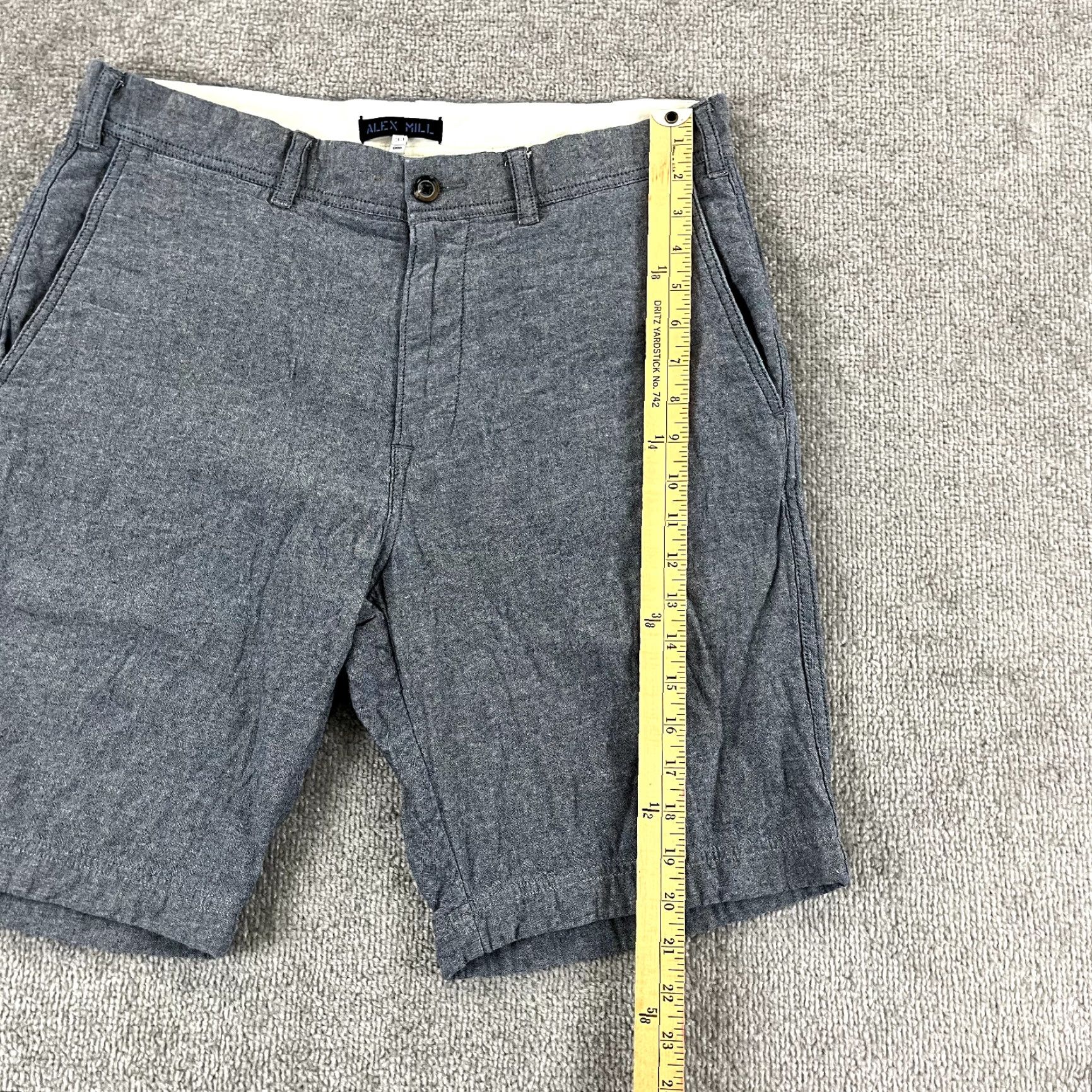 Alex Mill ALEX MILL Shorts Mens Size 33 Flat Front Blue Cotton Chino Casual Everyday 9" Inseam Regular Fit 5-Pocket Size US 33 - 5 Thumbnail