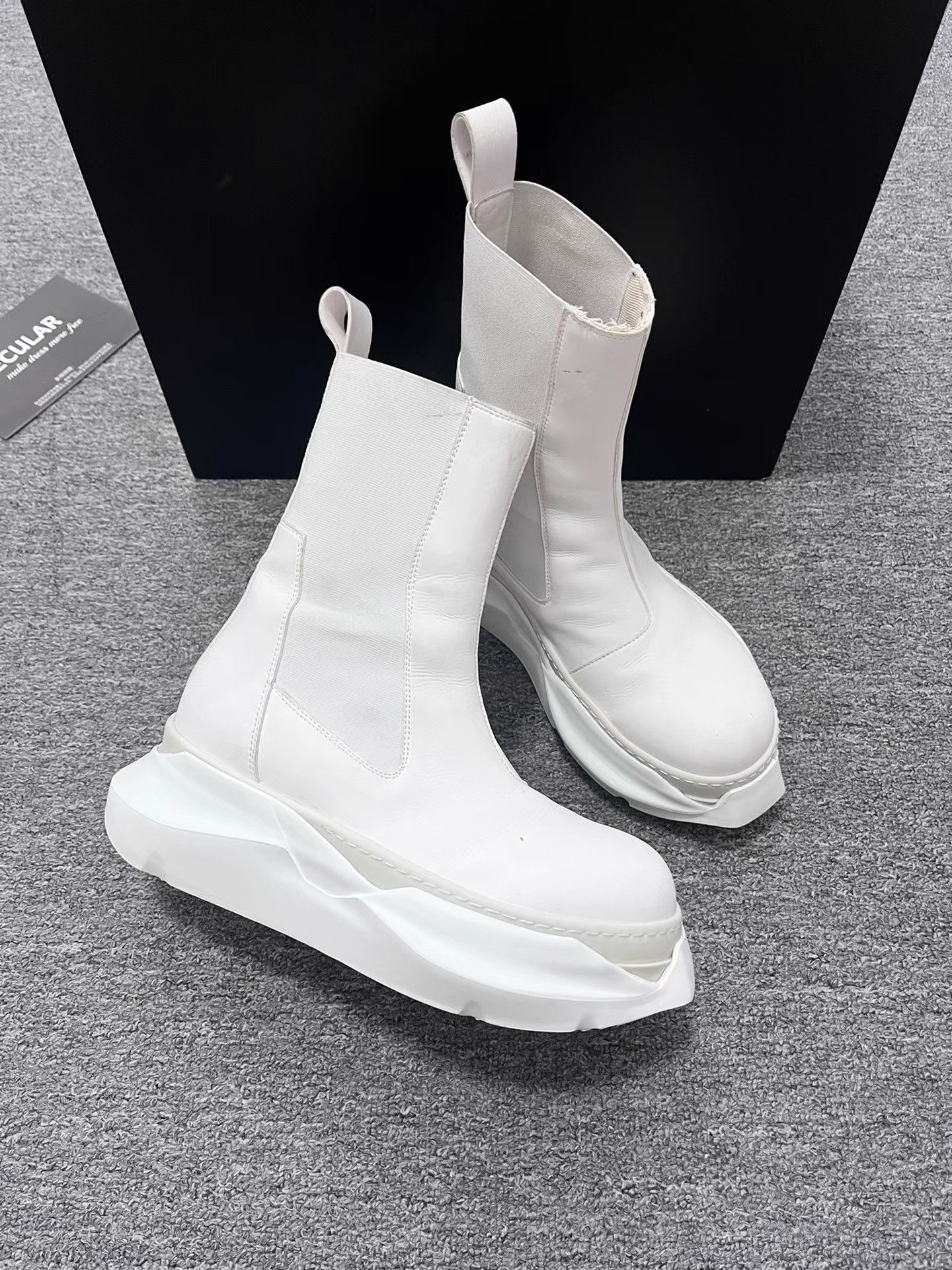 Rick Owens Rick Owens Milk Leather Tractor Sole Chelsea Boots K34 Size US 6 / EU 39 - 3 Thumbnail
