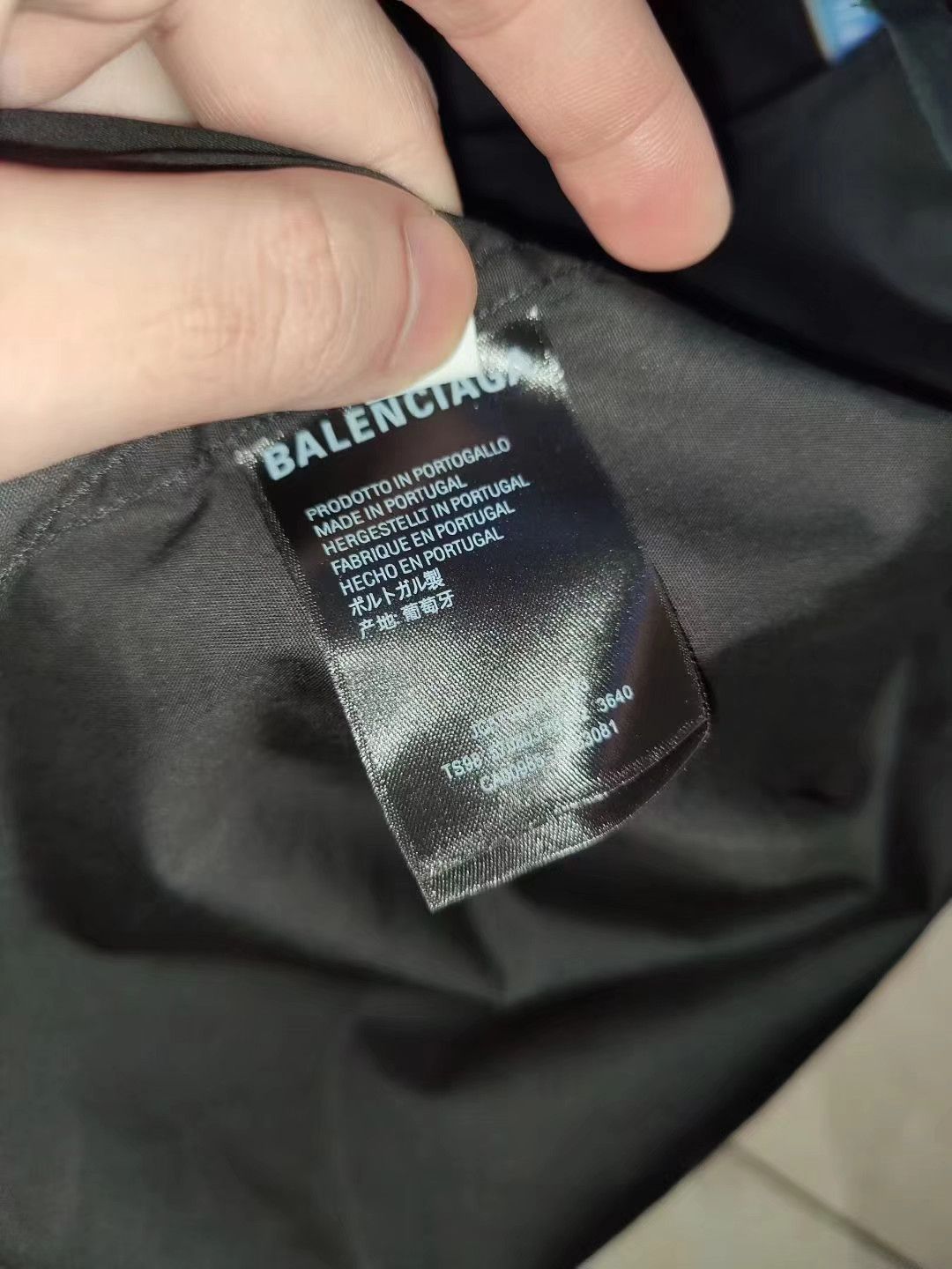 Balenciaga Balenciaga Space Tour badge shirt Size US S / EU 44-46 / 1 - 3 Thumbnail