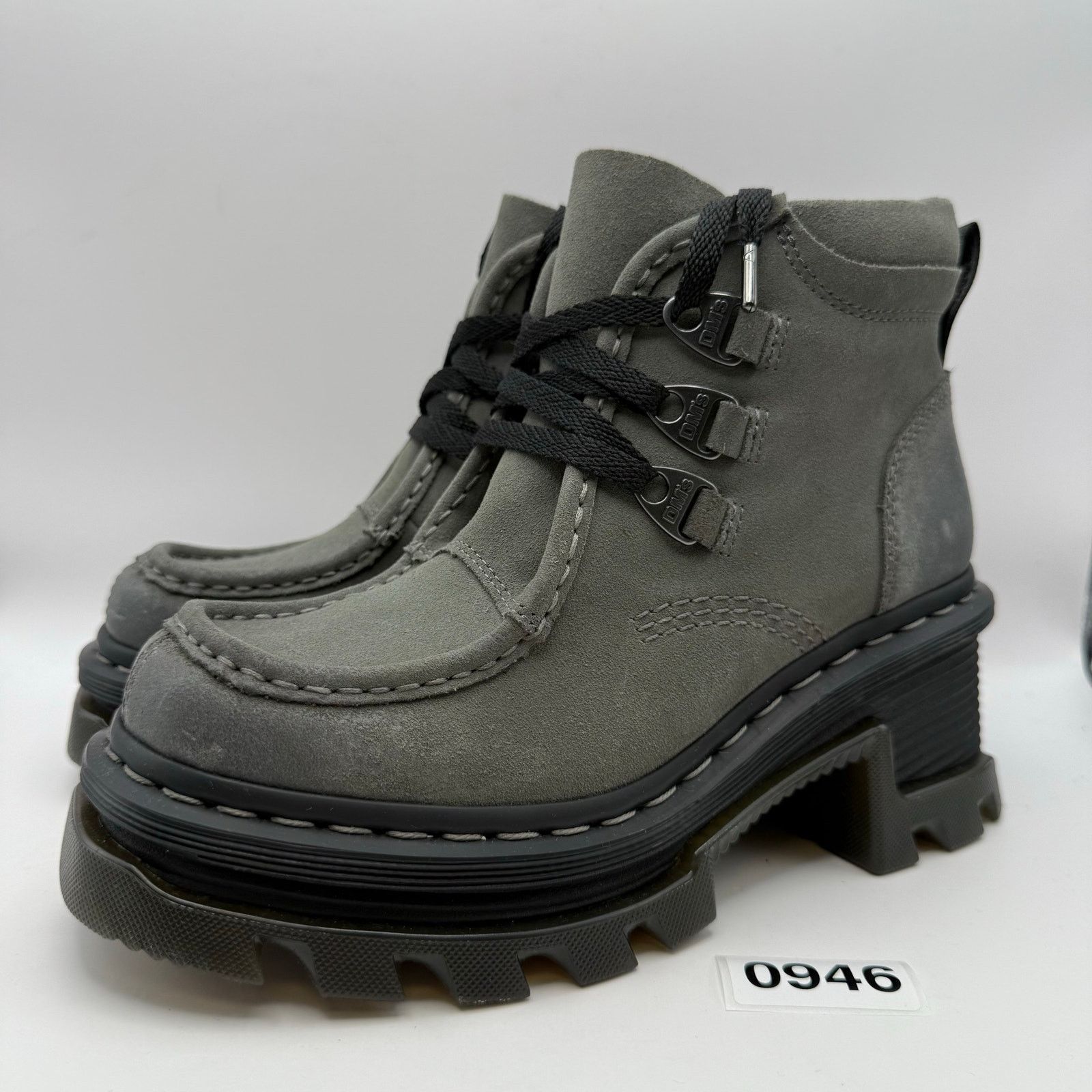 Dr. Martens DR MARTENS WOMEN'S 6 WAXY SUEDE CORRAN 3 EYE PLATFOM BOOTS Size US 6 / IT 36 - 1 Thumbnail