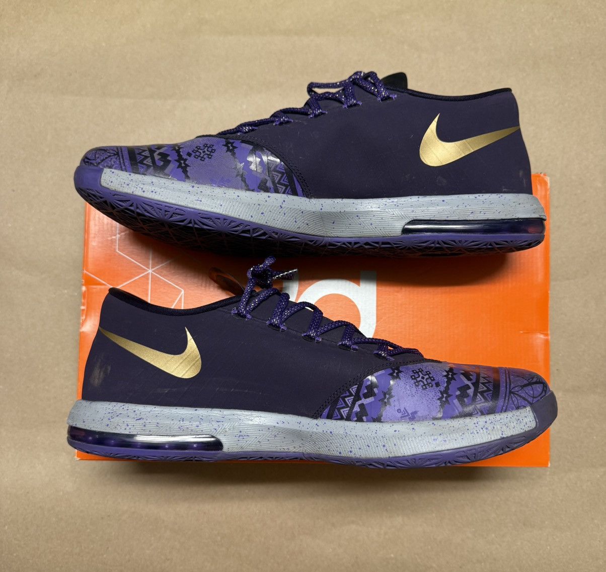Nike Nike KD 6 BHM Kevin Durant men’s size 14 Basketball Rare! Size US 14 / EU 47 - 2 Thumbnail
