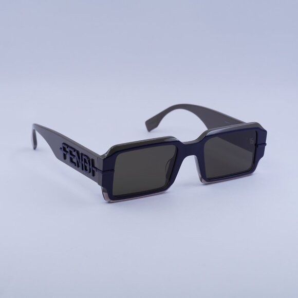 Fendi Fendi FE40073U 50E FENDI GRAPHY Sunglasses Brown Rectangle Size ONE SIZE - 4 Thumbnail