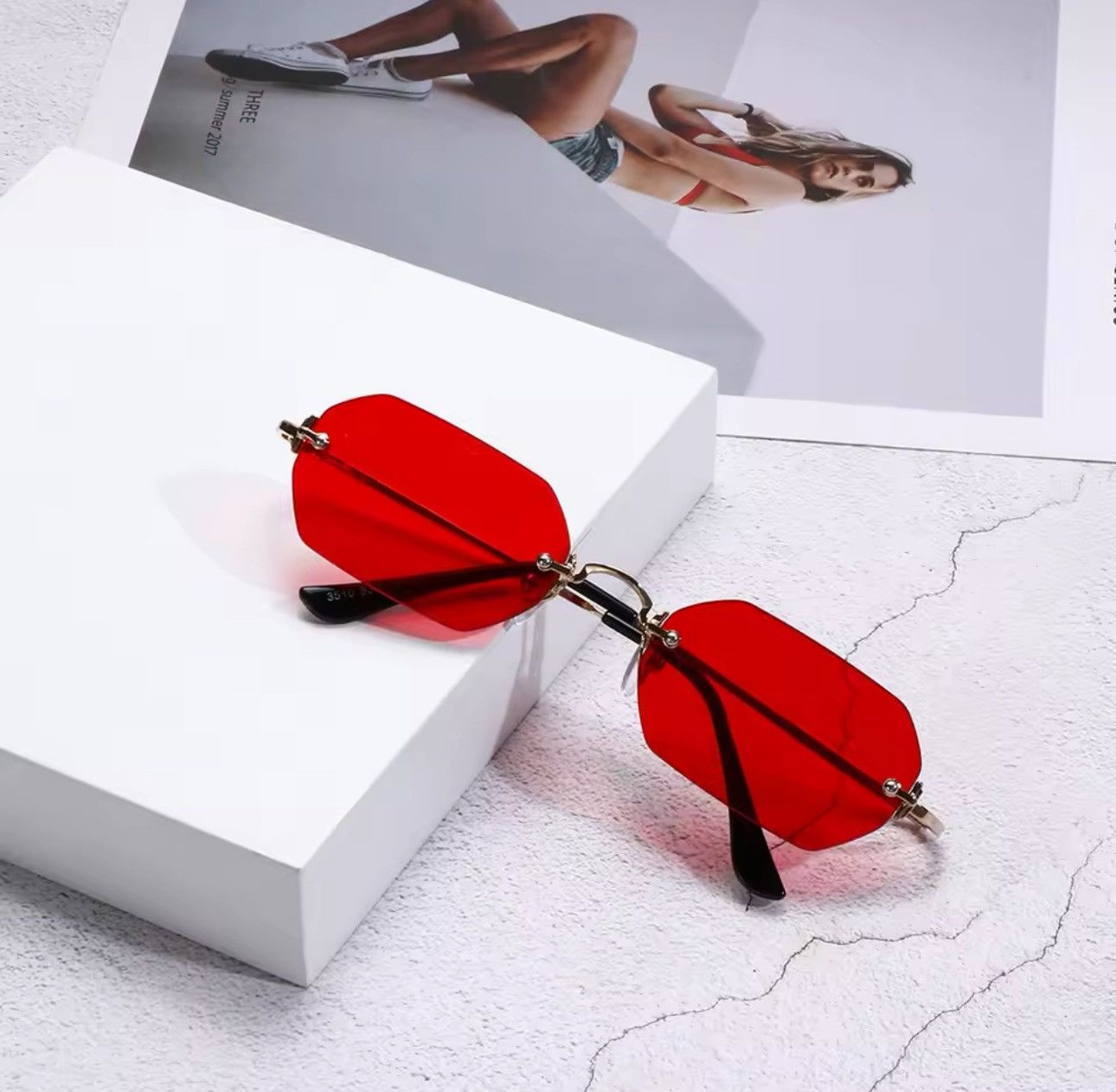 Vintage Retro Punk Kurt Cobain Style Sunglasses Vintage Size ONE SIZE - 1 Thumbnail