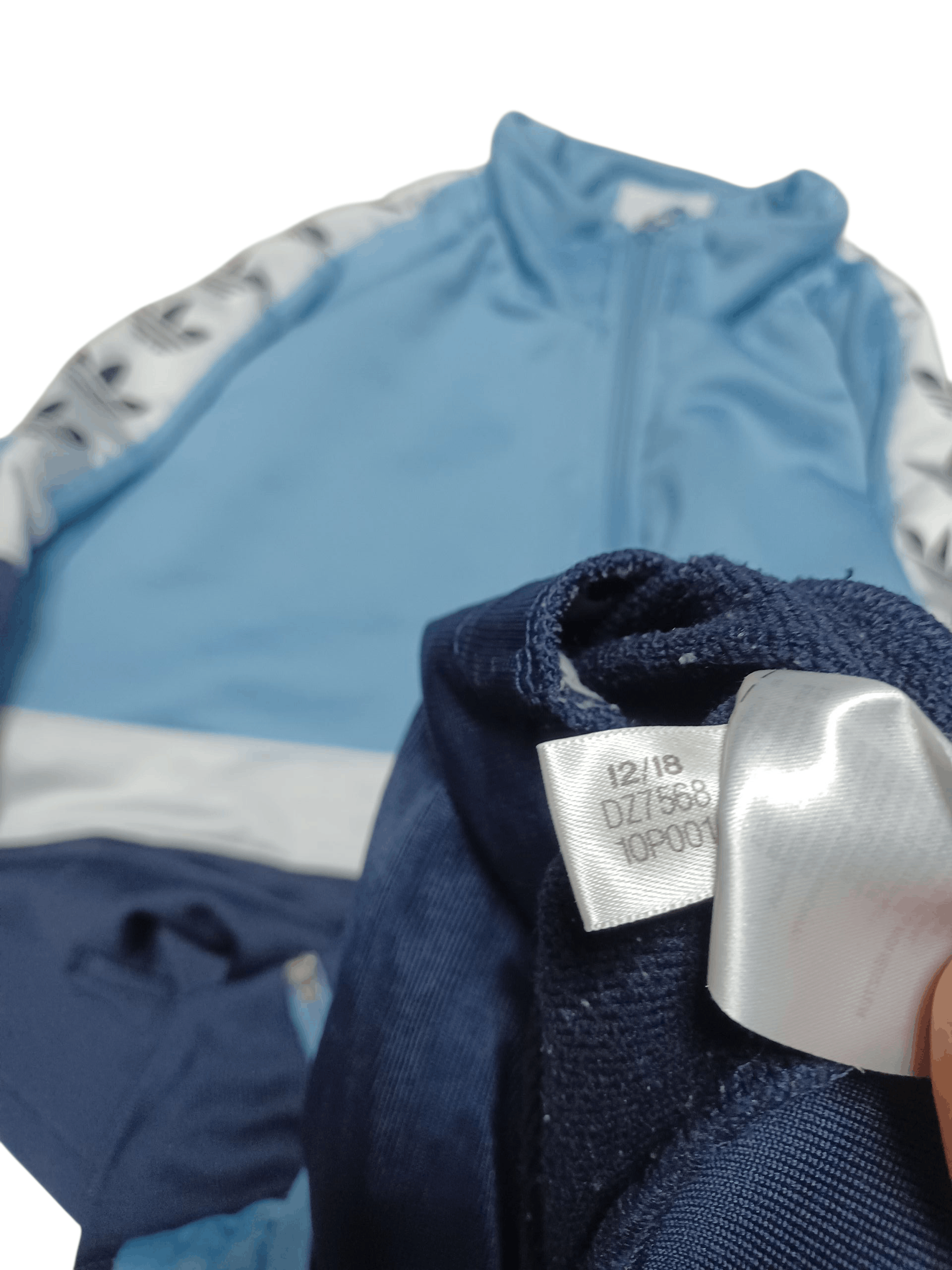 Adidas ADIDAS ORIGINALS VINTAGE TRACK JACKET Size US M / EU 48-50 / 2 - 5 Thumbnail