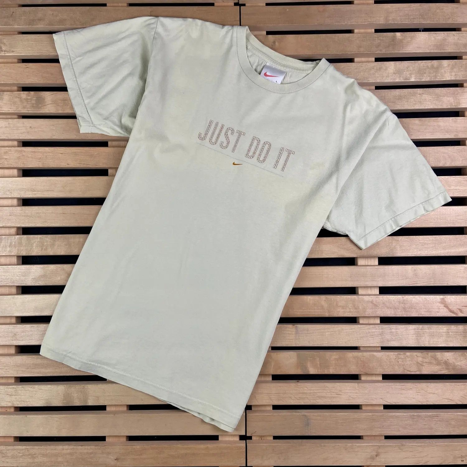 Nike Mens Vintage T Shirt Nike Big Print Size L Size US L / EU 52-54 / 3 - 1 Thumbnail