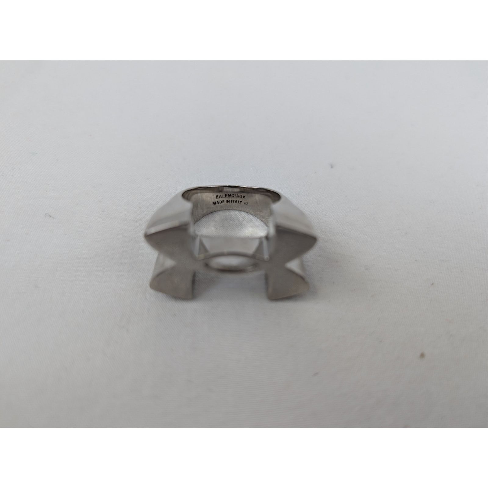 Balenciaga × Under Armour o1rshd1 Size: 62 / Recycled Brass Signature Ring in Silver Size ONE SIZE - 4 Thumbnail