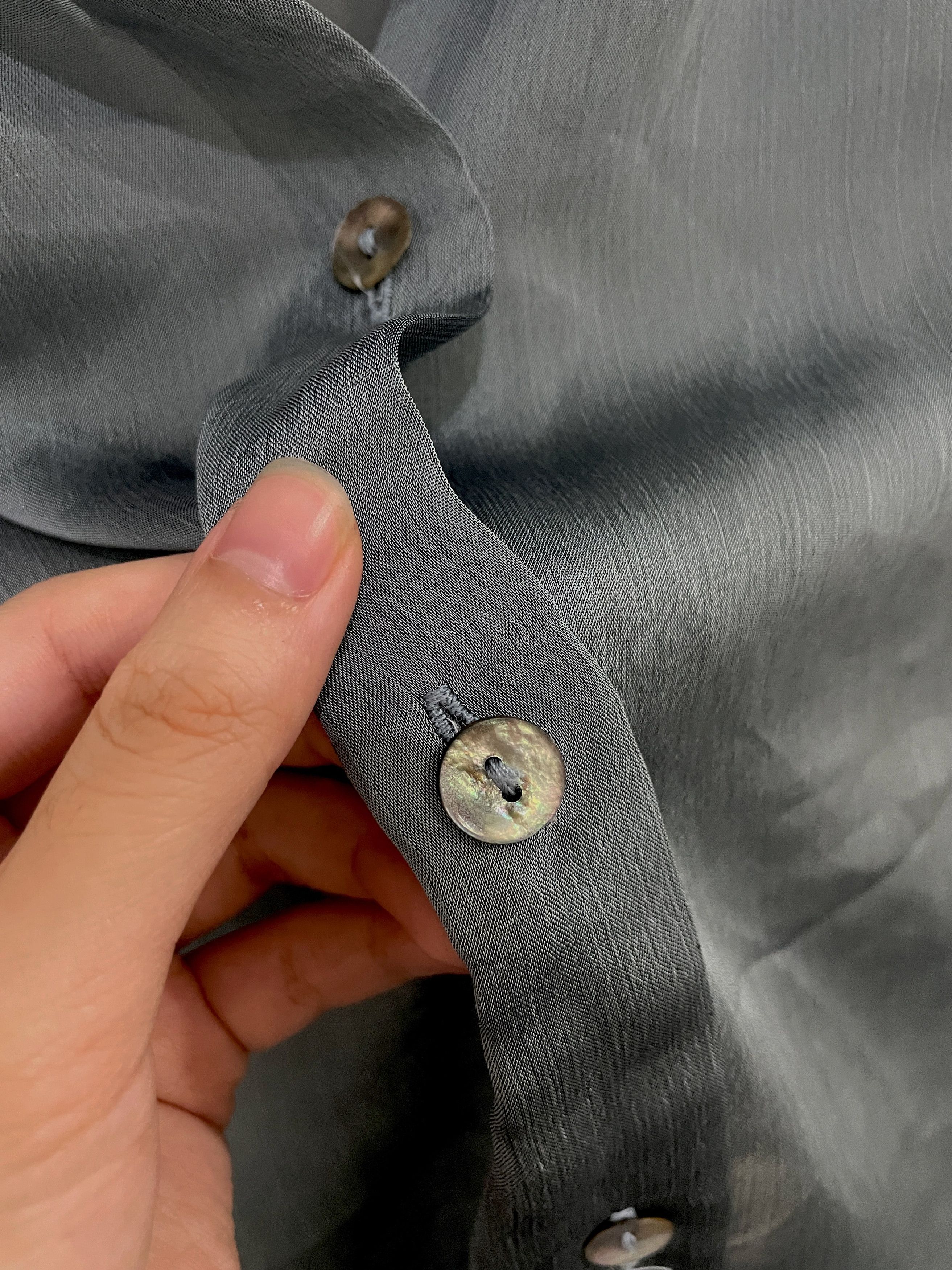 Designer × Vintage Mother of Pearl button up Size US XXS / EU 40 - 3 Thumbnail