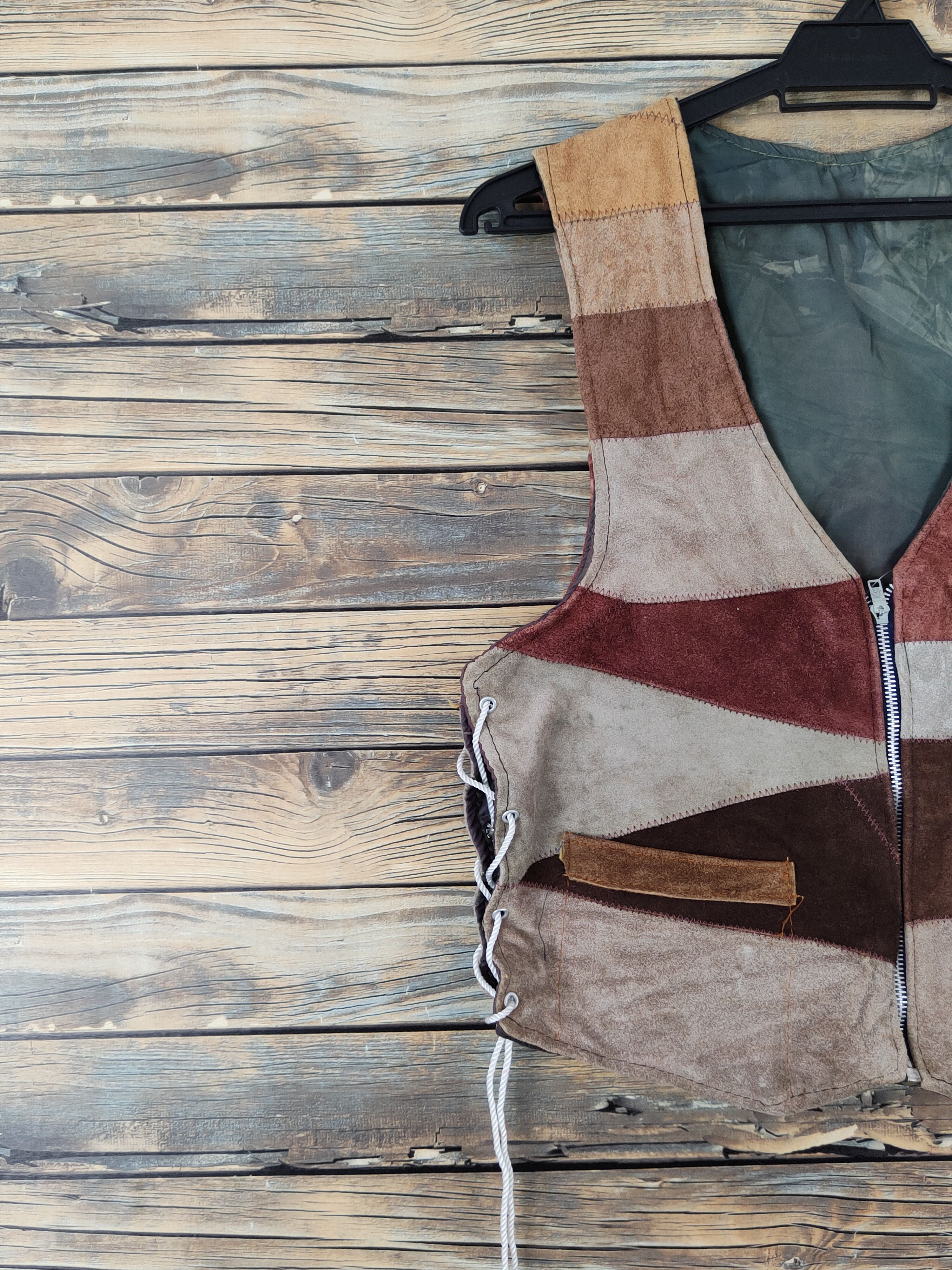 Japanese Brand Japan patchwork vintage tiger stripe Leather Vests #W1927 Size US S / EU 44-46 / 1 - 3 Thumbnail