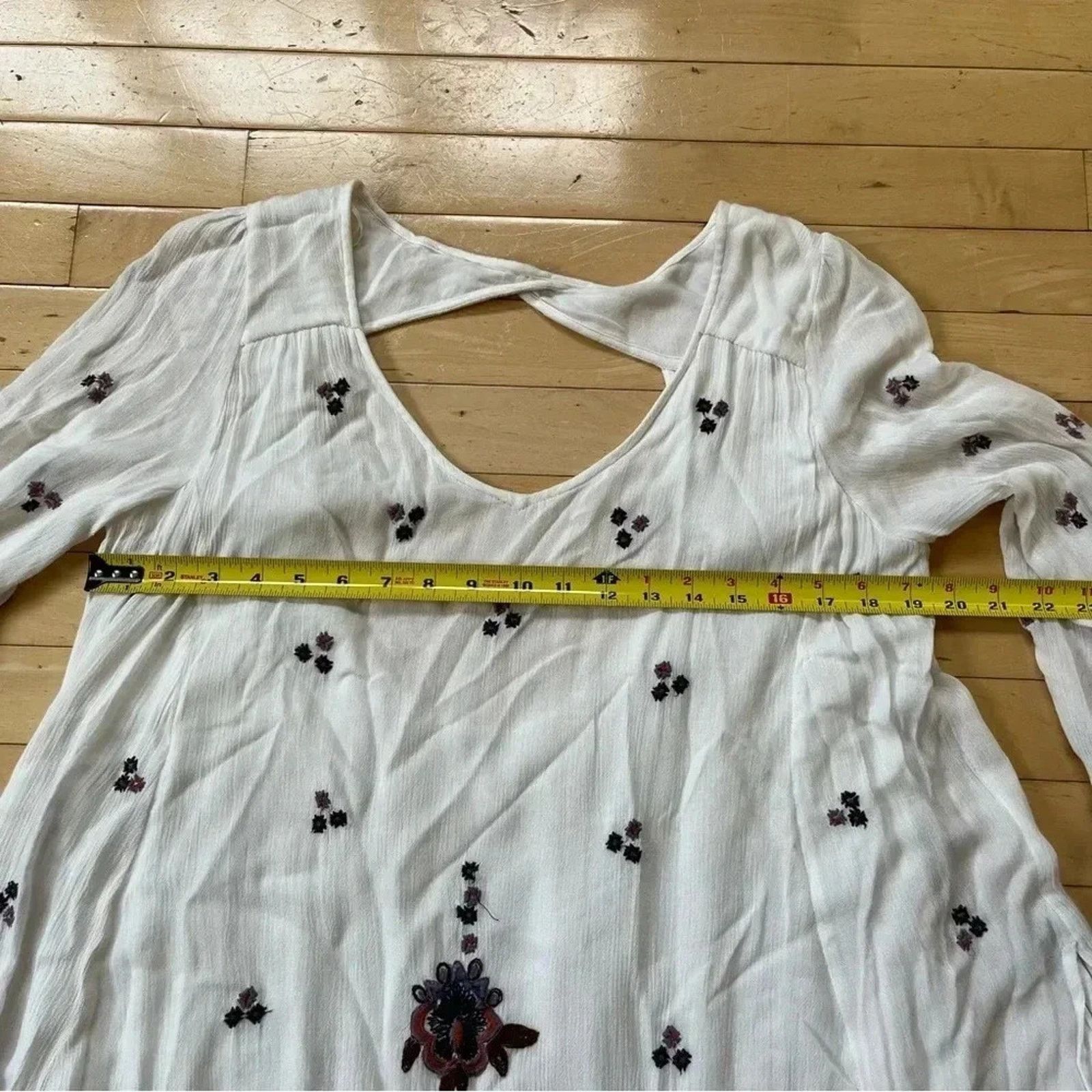 Free People Free People Ivory Oxford Embroidered Mini Dress Floral Sz S Size S / US 4 / IT 40 - 13 Thumbnail