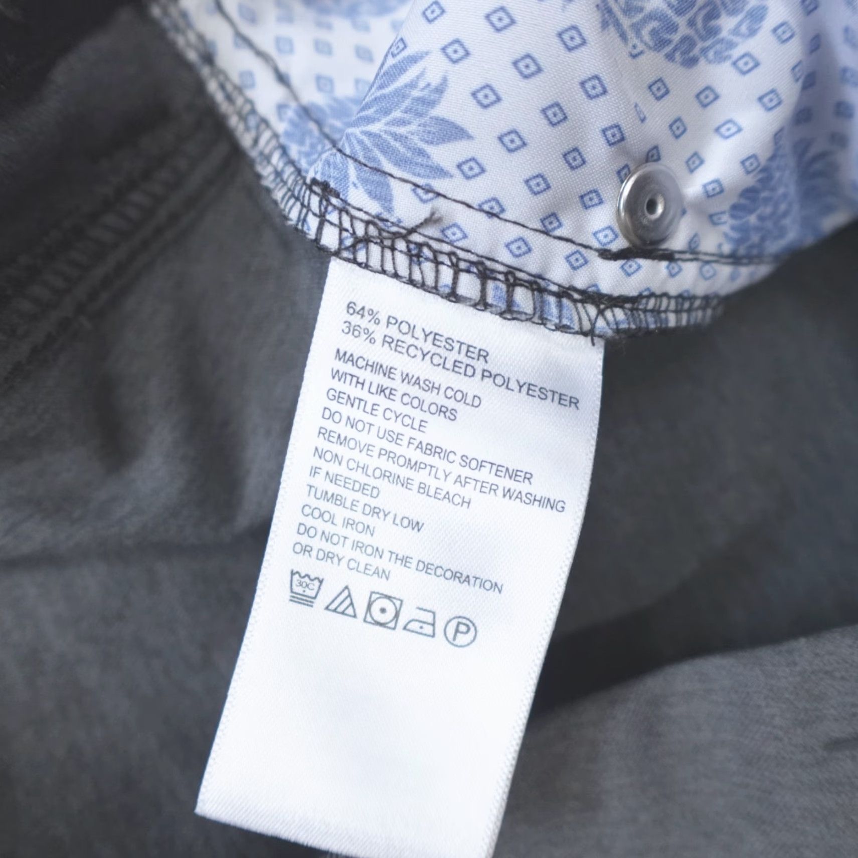 Tommy Bahama VINTAGE Tommy Bahama On Par 5 Pocket Golf Pants Coal Grey Men's Size 30x32 Straight Pants Mens Regular Gray Coal 5-Pocket Chino Flat Front Breathable Size US 30 / EU 46 - 5 Thumbnail