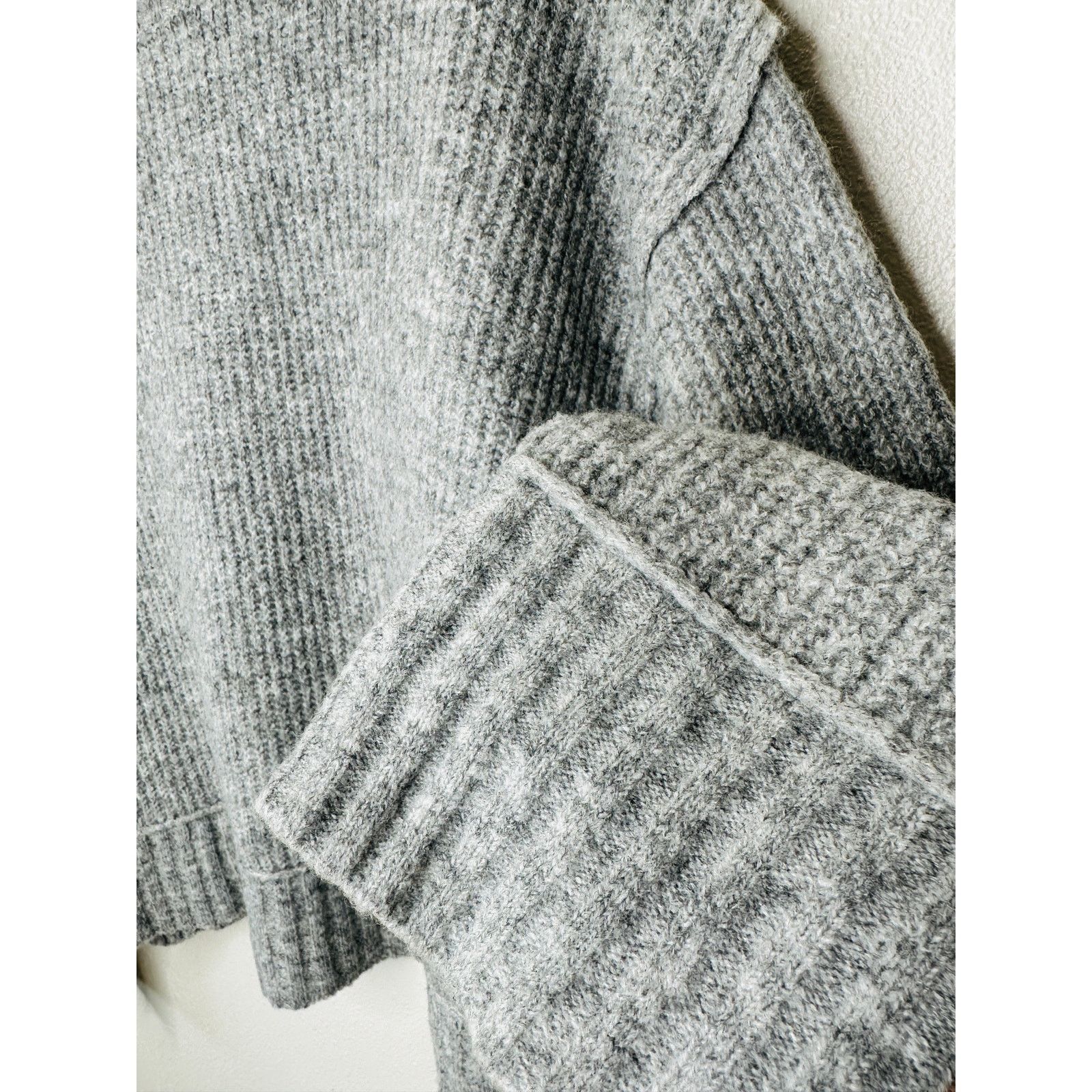 Other The Workshop Gray Keepin It Cozy Boxy Long Sleeve Sweater M Size M / US 6-8 / IT 42-44 - 5 Thumbnail