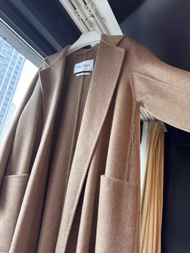 Other maxmara cashmere coat in classic camel color-2508 Size US L / EU 52-54 / 3 - 3 Thumbnail