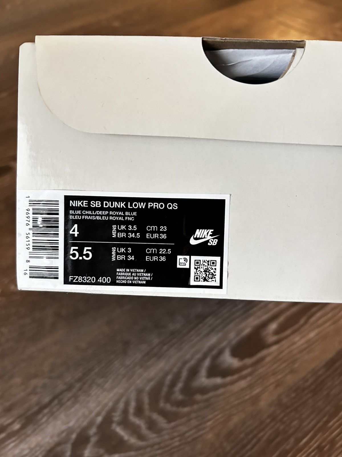 Nike Nike SB Dunk Powerpuff Girls Bubbles Size US 5.5 / IT 35.5 - 8 Thumbnail
