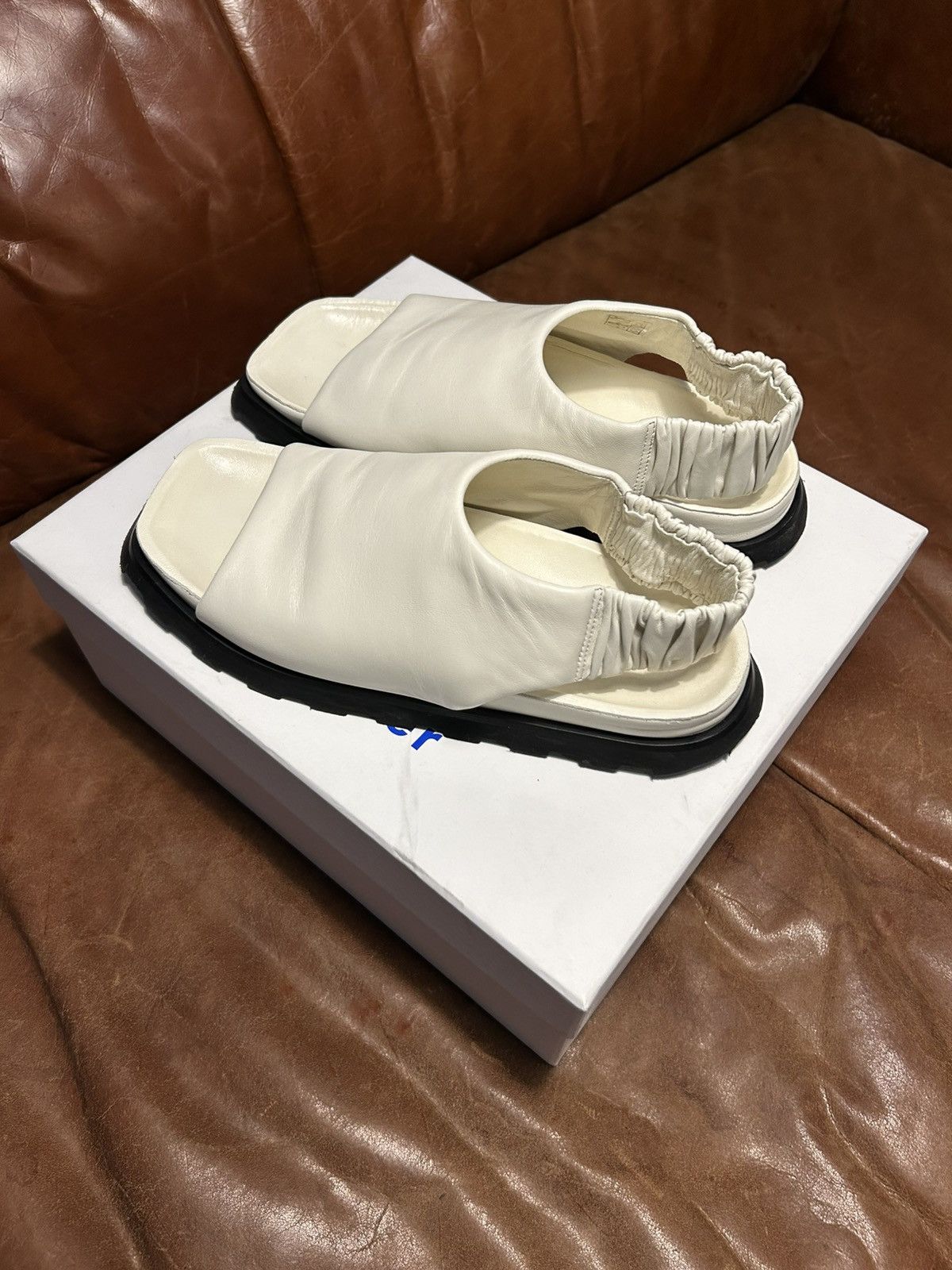 Proenza Schouler Proenza Schouler Off-White Slingback Fuss Sandals Size US 11 / IT 41 - 2 Thumbnail