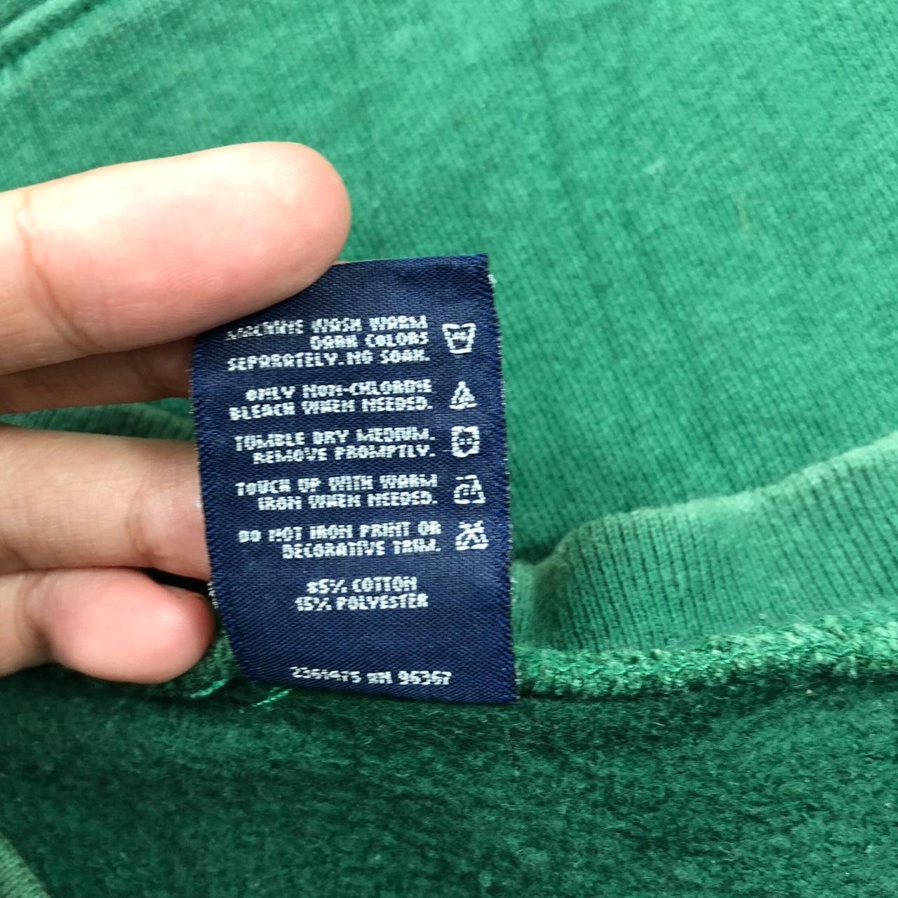 Oshkosh OSHKOSH WISCONSIN University Embroidered Sweatshirt Sweater Size M / US 6-8 / IT 42-44 - 6 Thumbnail