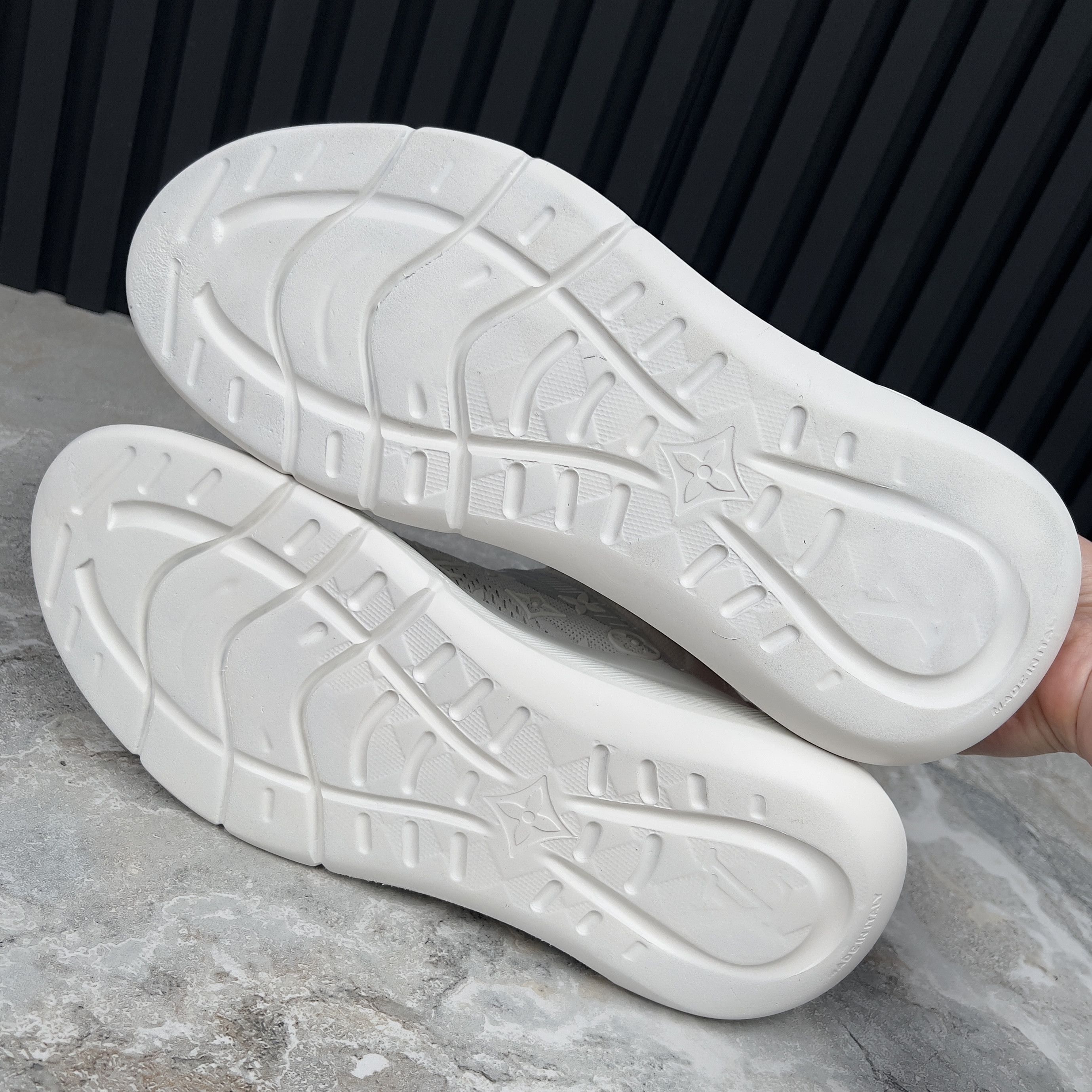Louis Vuitton RRP $1140 Show Up Mesh Sneakers Size US 9.5 / EU 42-43 - 10 Thumbnail