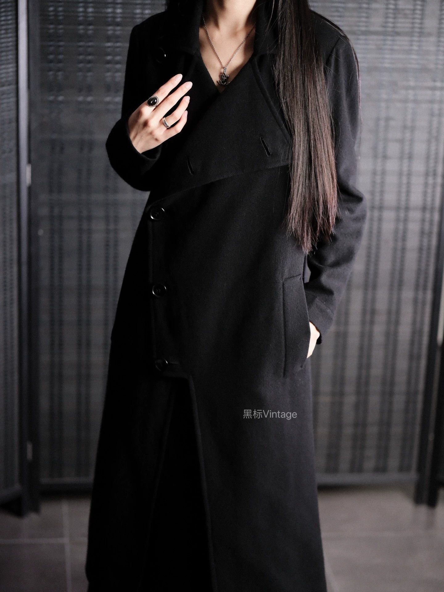 Yohji Yamamoto Yohji Yamamoto 05AW Vintage Asym Duchess Coat Size S / US 4 / IT 40 - 1 Thumbnail
