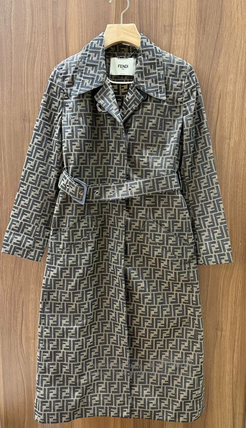 Fendi Fendi Monogrammed trench coat Size XXS / US 00 / IT 34 - 1 Thumbnail