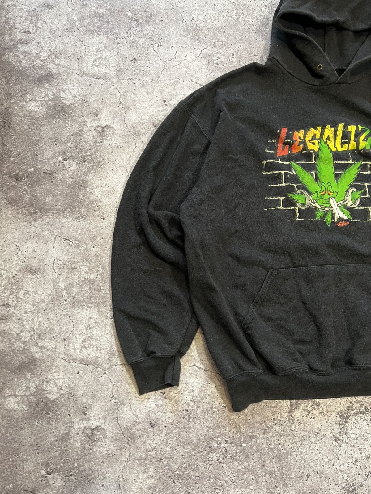 Vintage Vintage Marijuana Legalize It ! Weed Petals Hoodie Size US XL / EU 56 / 4 - 2 Thumbnail