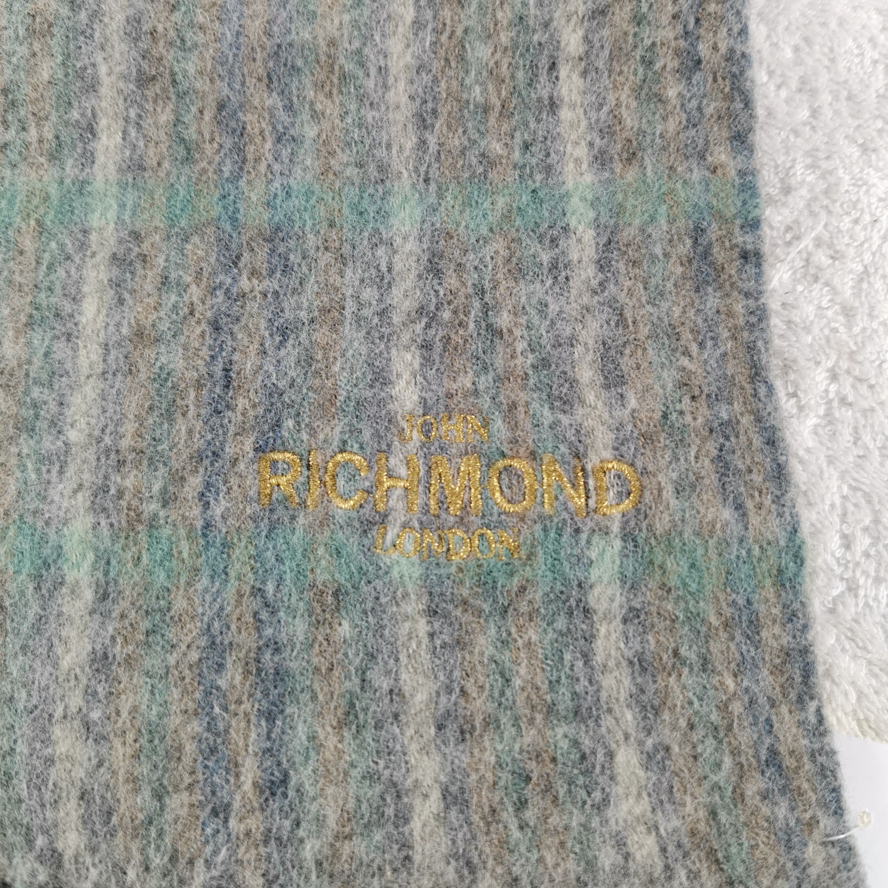 John Richmond Vintage John Richmond Scarf Wool Muffler Cashmere Scarves Size ONE SIZE - 4 Thumbnail