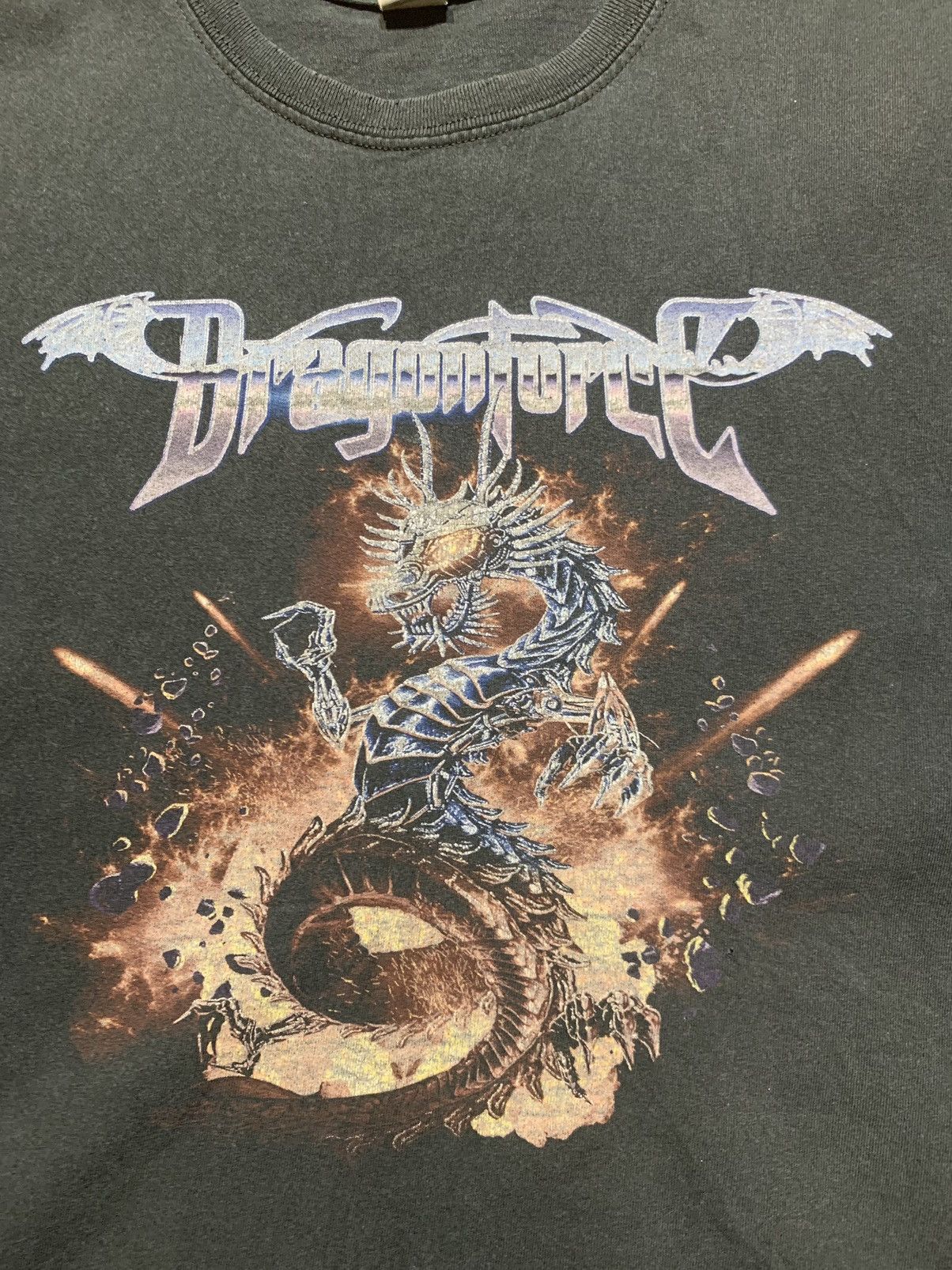 Band Tees Vintage Dragonforce Metal Band T-Shirt Size US XL / EU 56 / 4 - 4 Thumbnail