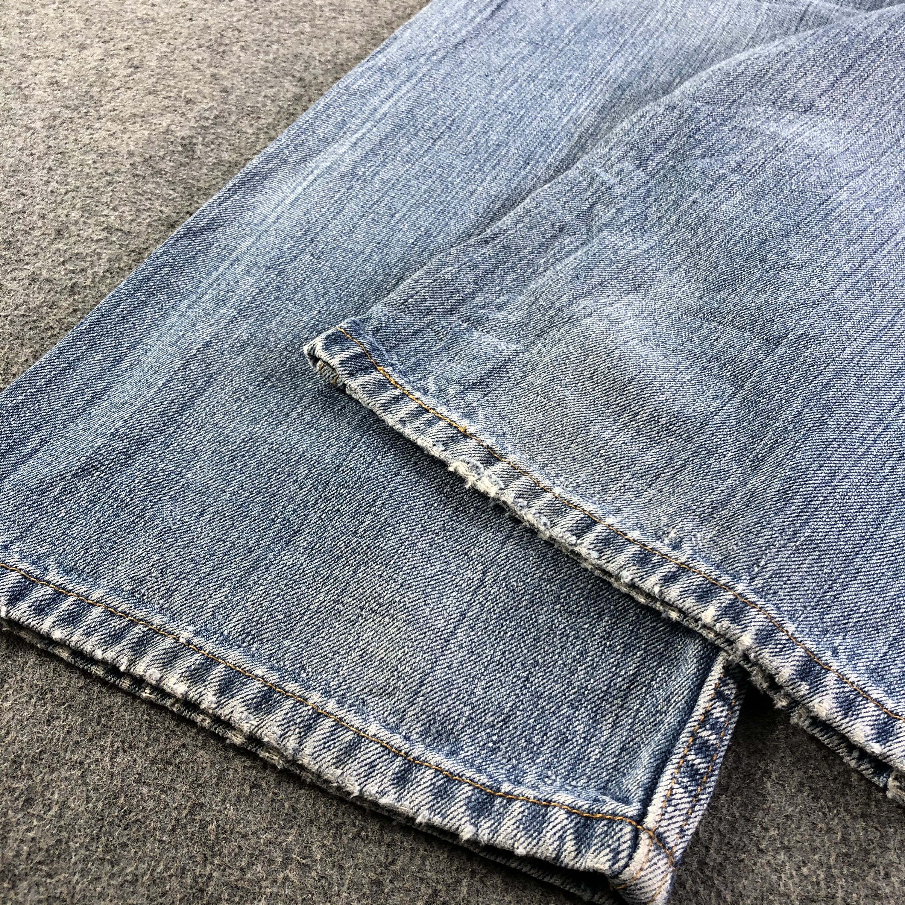 Levi's Vintage Blue Wash Levis 569 Jeans-J3395 Size US 33 - 6 Thumbnail