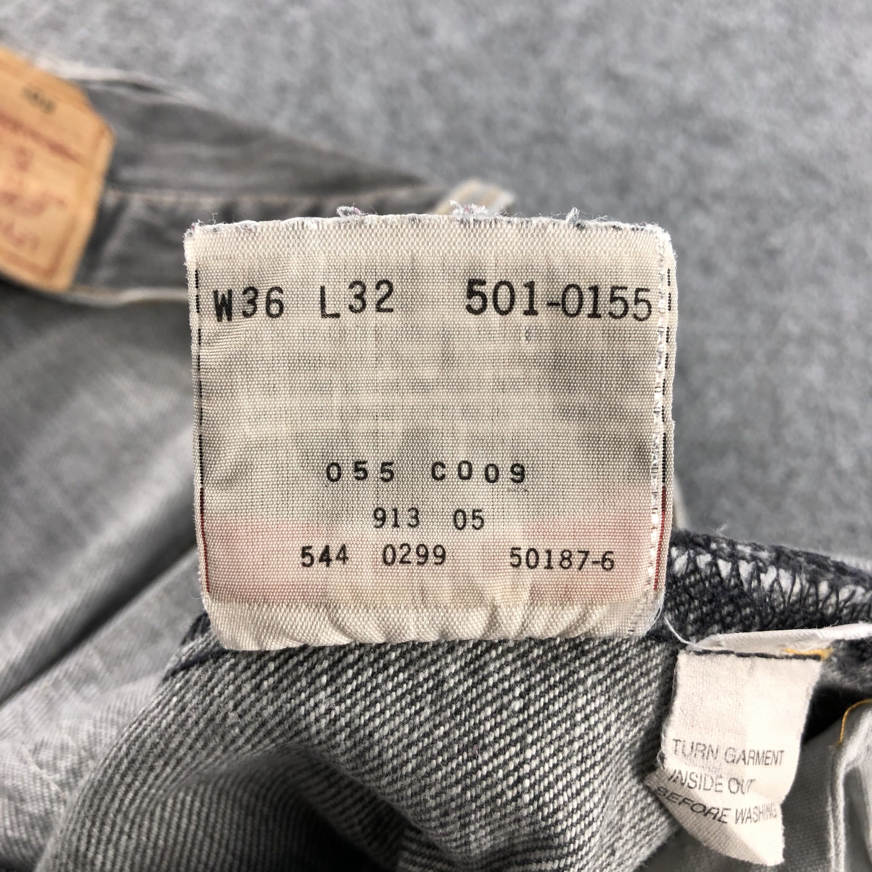 Levi's Vintage 90s Faded Levis Levis 501 Jeans-JM1629 Size US 37 - 15 Thumbnail