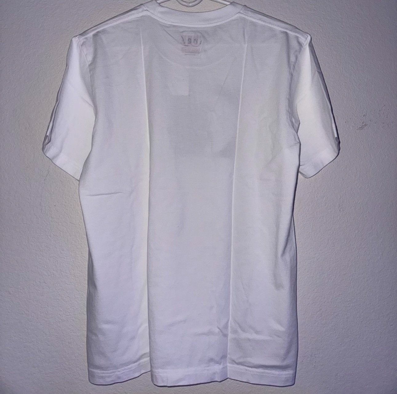Designer × Uniqlo Japanese White T-Shirt Brand New Uniqlo Size Mens Medium New Size US M / EU 48-50 / 2 - 2 Thumbnail