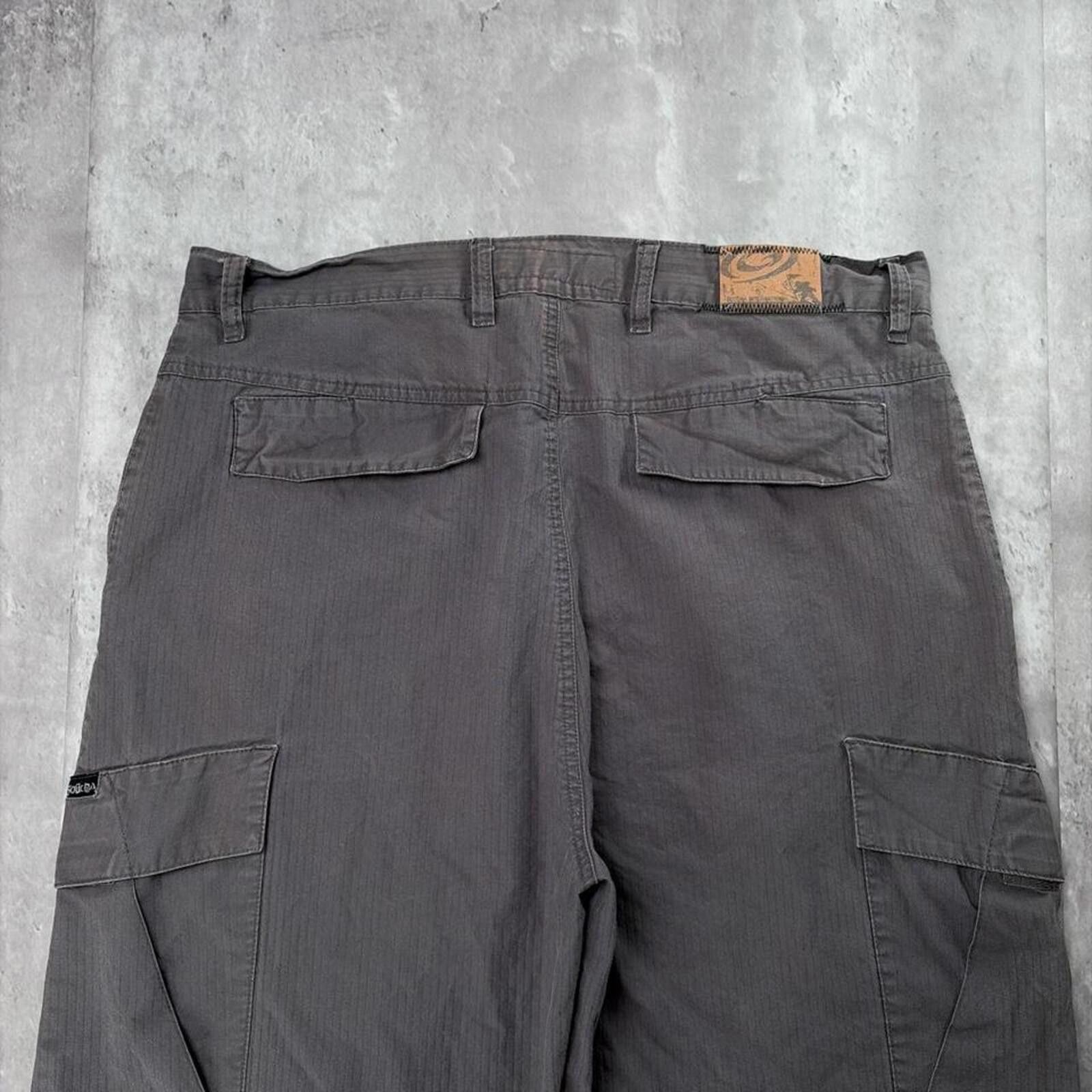 Gotcha Vintage Grey Gotcha Surf Grunge Gothic Baggy Cargo Shorts Size US 36 / EU 52 - 3 Thumbnail