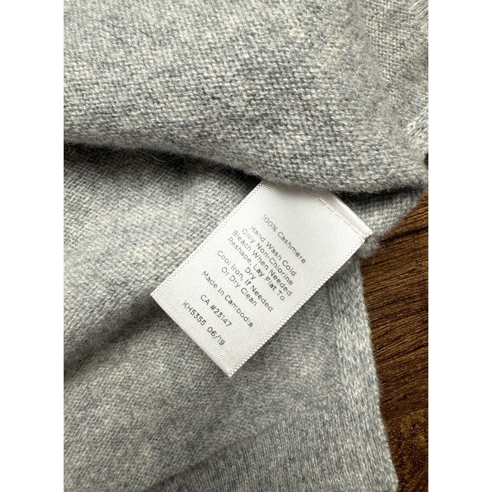 Talbots TALBOTS Heather Gray XL Cashmere Long Sleeve Sweater Size XL / US 12-14 / IT 48-50 - 6 Thumbnail