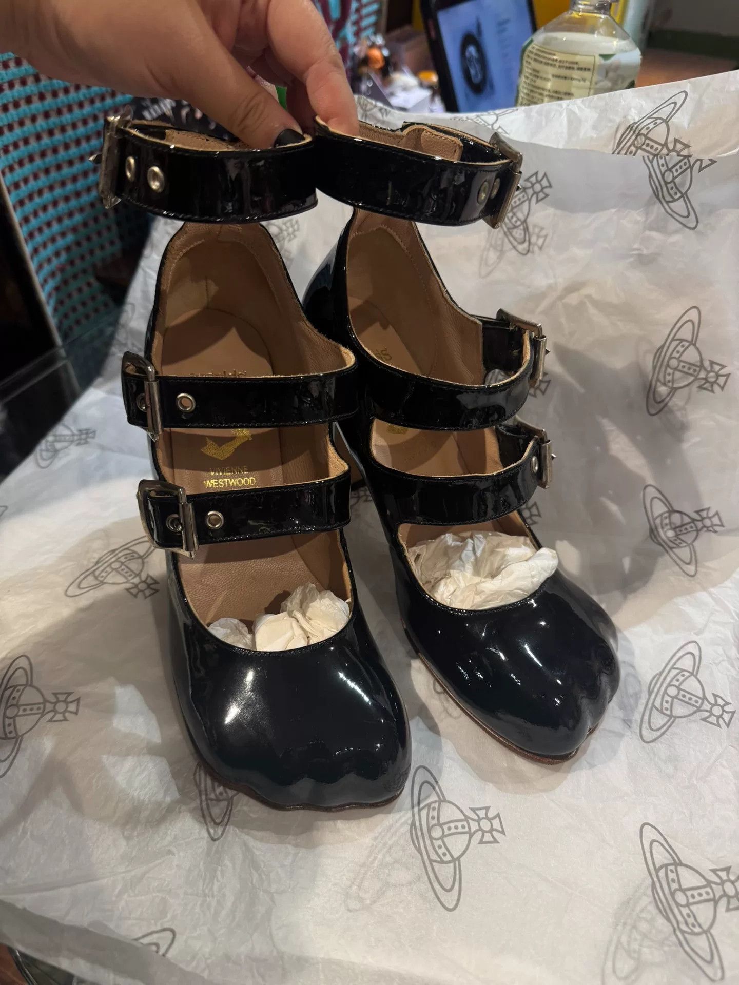 Vivienne Westwood vivienne westwood black patent kitten heels Size US 7 / IT 37 - 1 Thumbnail
