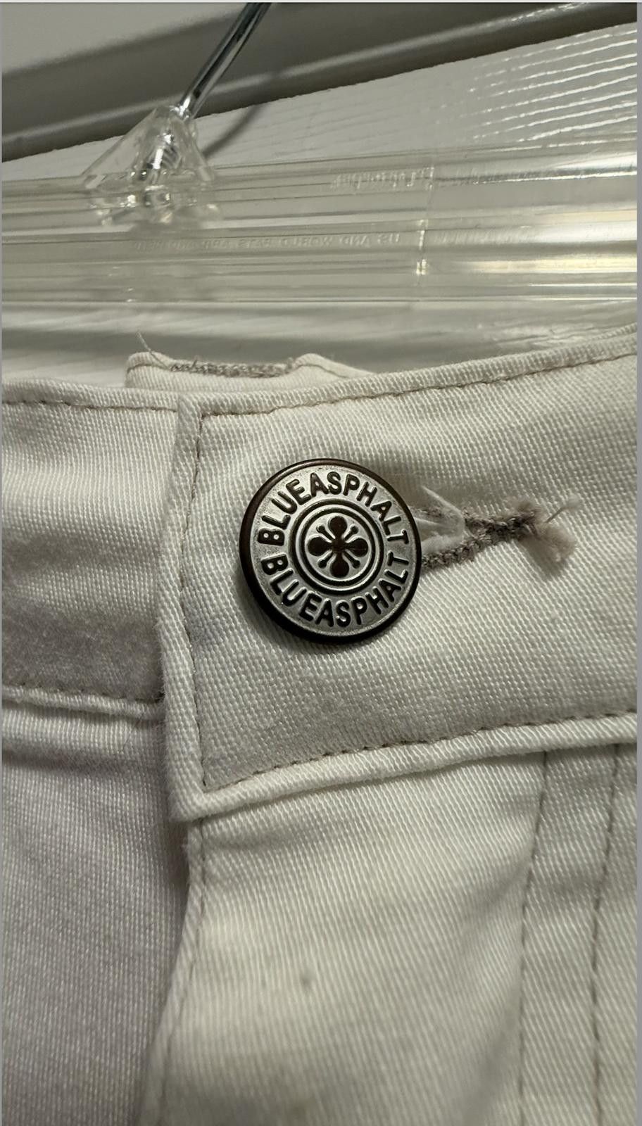 Other Blue Asphalt White Cargo Jeans Women’s Pants Size 9 Size 30" / US 8 / IT 44 - 4 Thumbnail