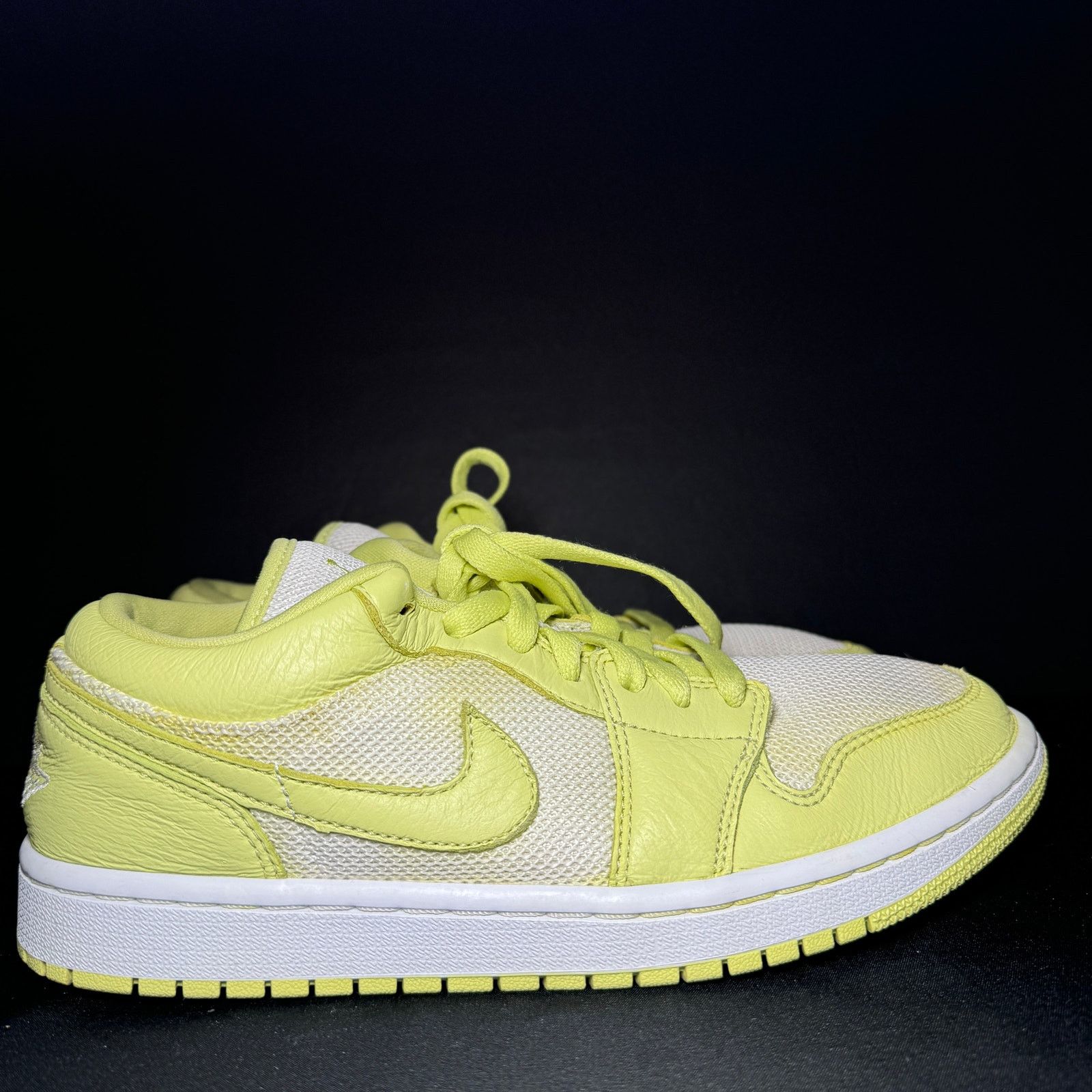 Jordan Brand × Nike Wmns Nike Air Jordan 1 Low Limelight Women's Shoes - Size 9 Size US 9 / IT 39 - 9 Thumbnail