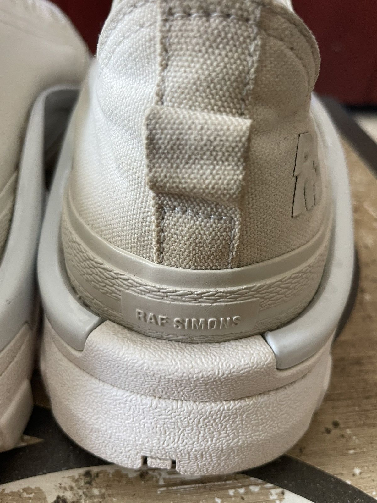 Adidas × Raf Simons Raf Simons x Adidas New Runner Talc Size US 12 / EU 45 - 7 Thumbnail