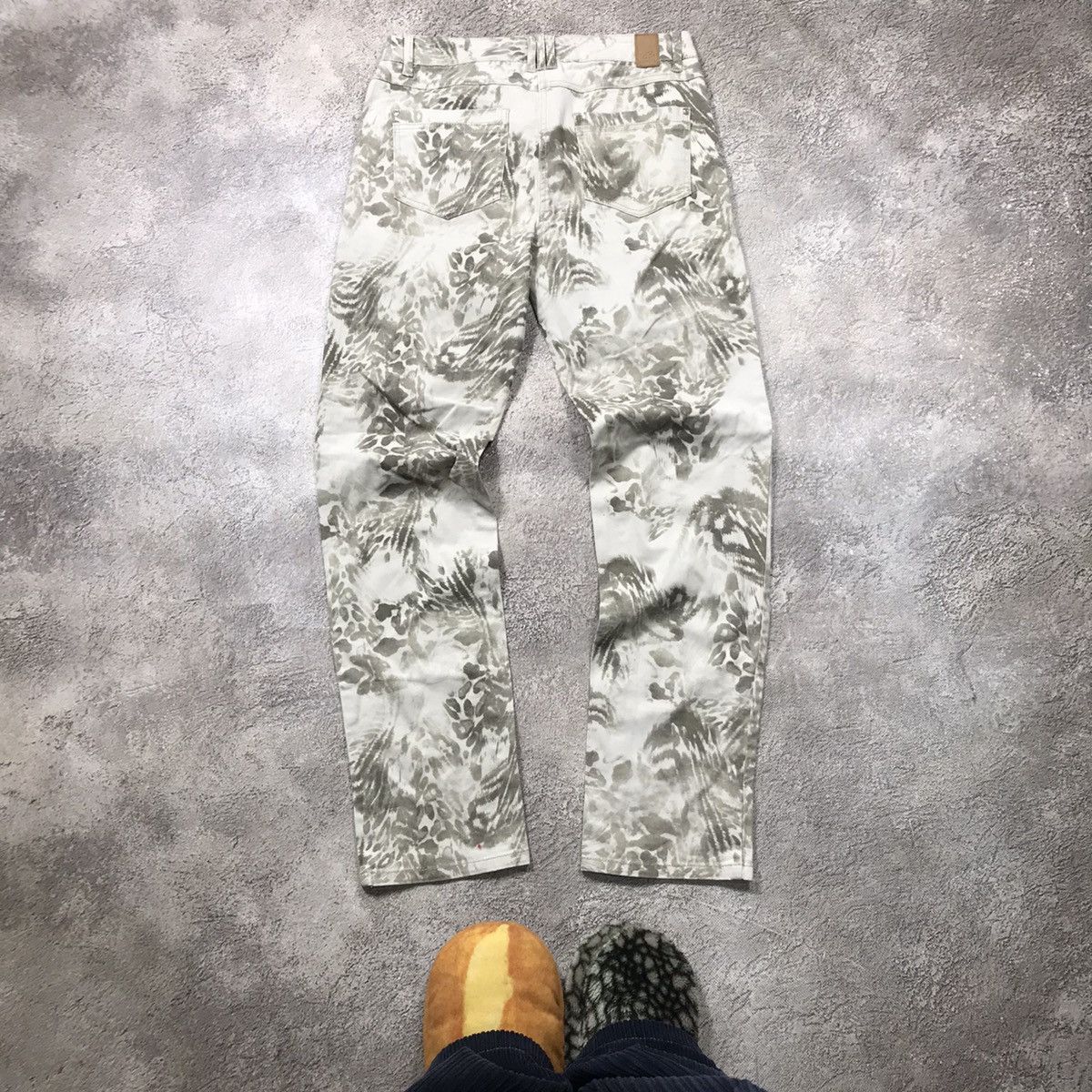 Vintage Vintage Y2K Baggy Cargo Pants Jungle Print Distressed 29 Size 29" - 3 Thumbnail