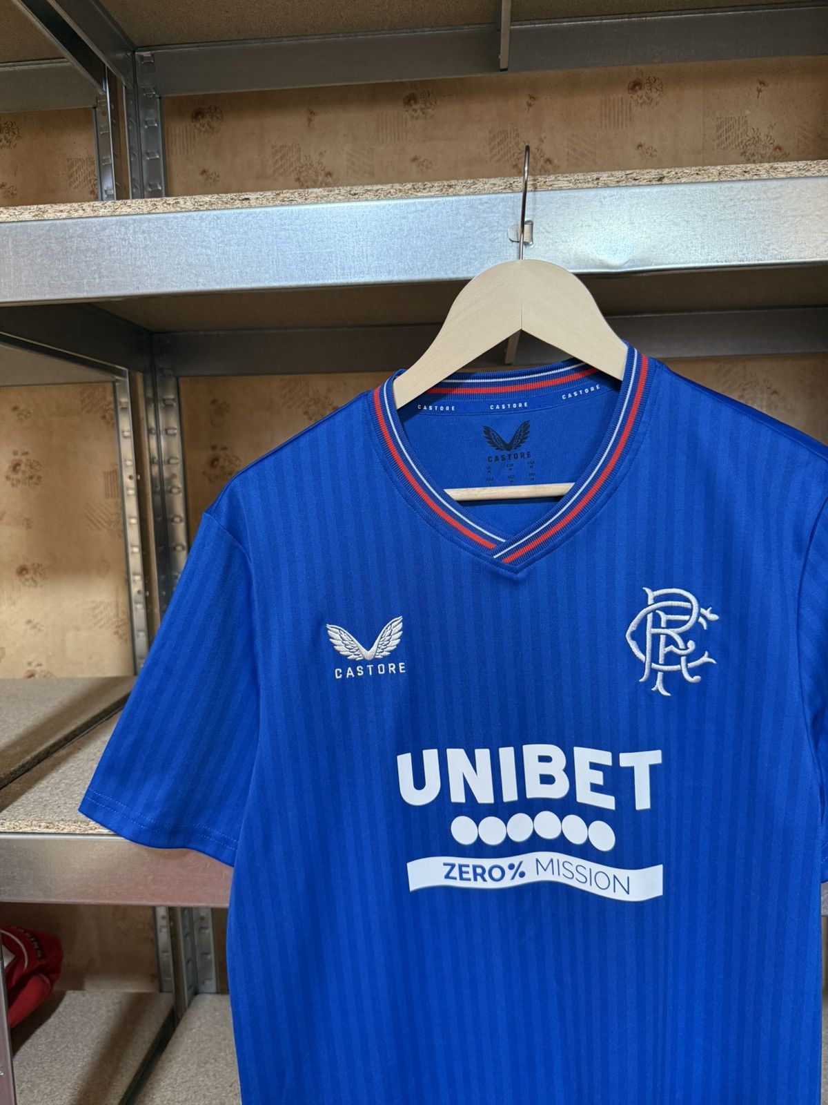 Castore × Vintage Castore 2023 2024 Rangers Home Soccer Football Jersey Size US M / EU 48-50 / 2 - 3 Thumbnail